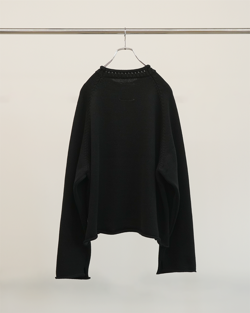 SHORT LENGTH KNIT(BLACK)