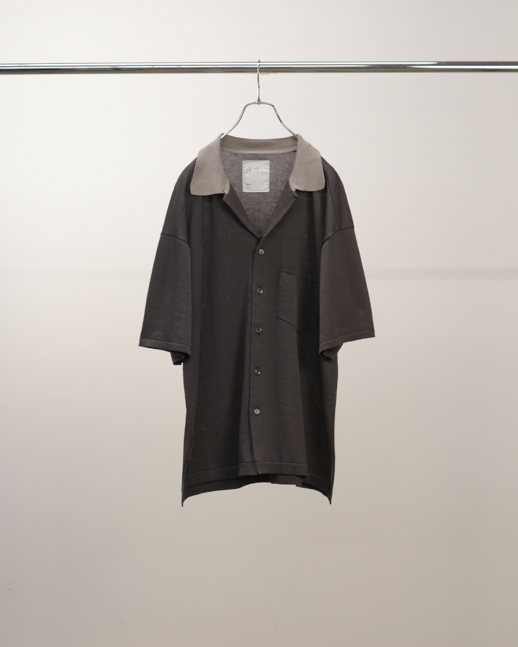 OPEN COLLAR KNIT S/S SHIRT(CHARCOAL) – ANCELLM OPEN COLLAR KNIT S/S SHIRT(CHARCOAL) – ANCELLM