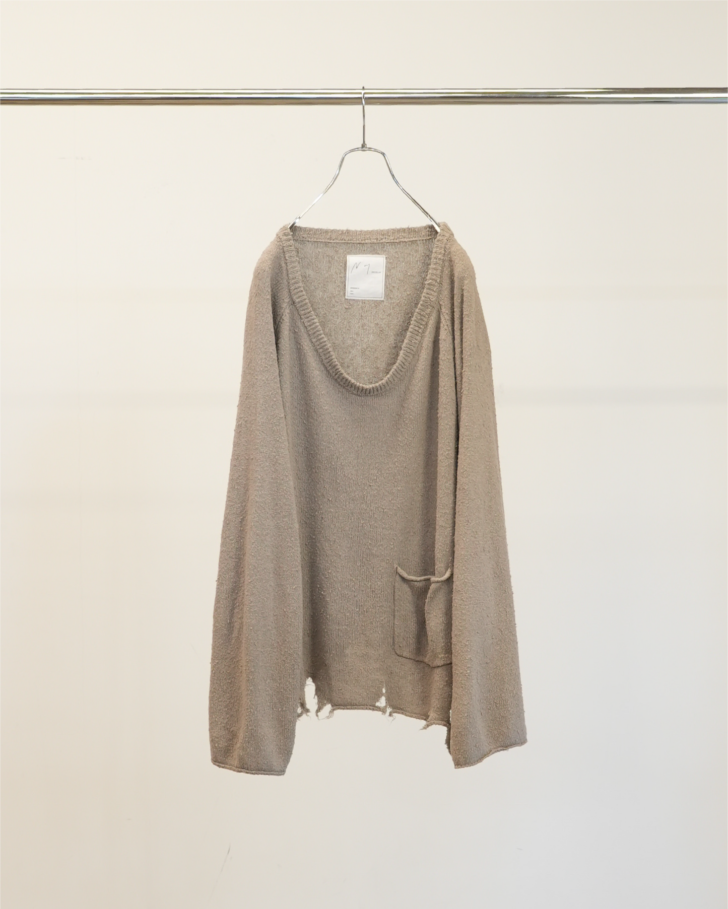 DAMAGE SILK UVNECK KNIT(GREIGE)