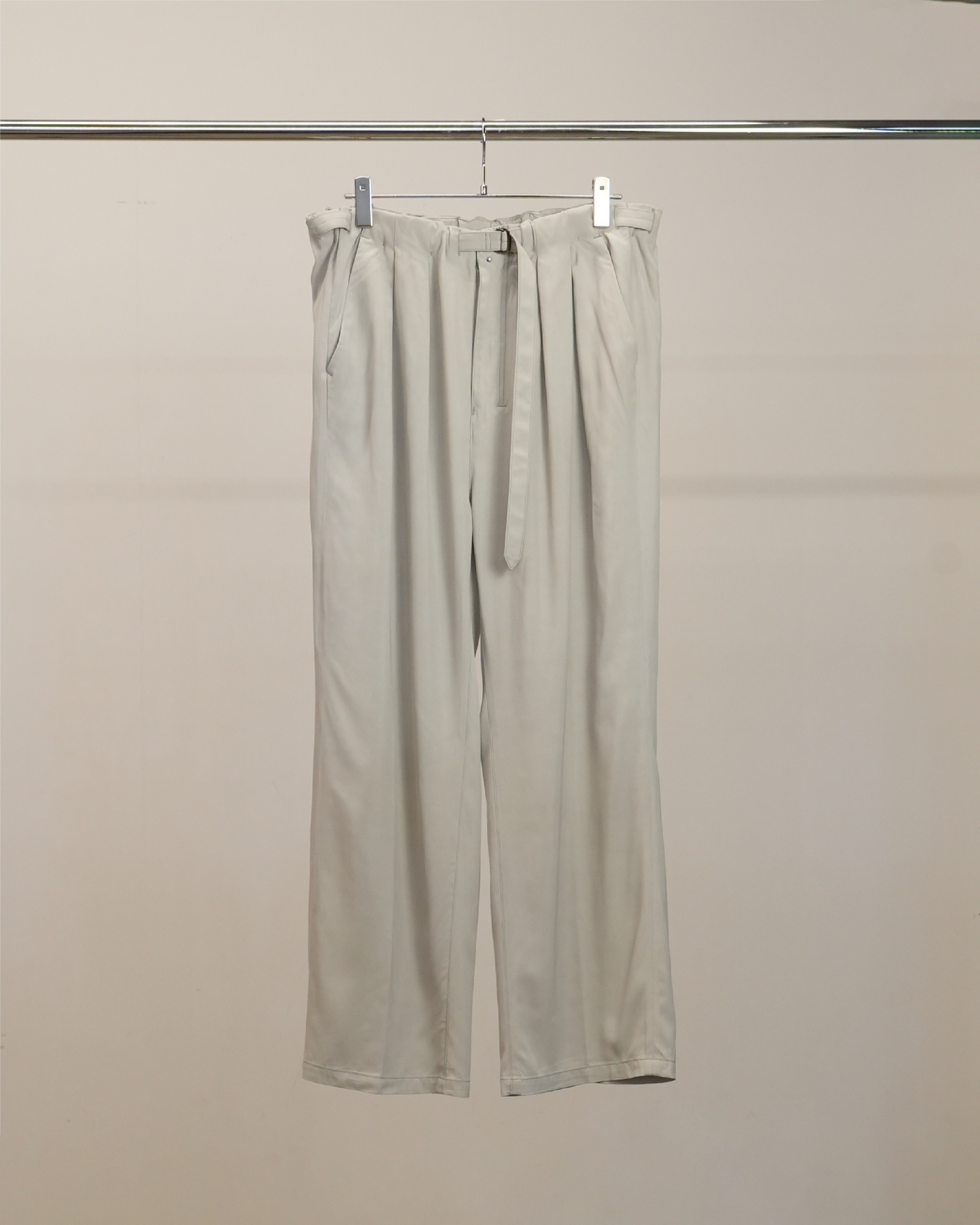 VISCOSE BELT-LESS TROUSERS(MINT) – ANCELLM