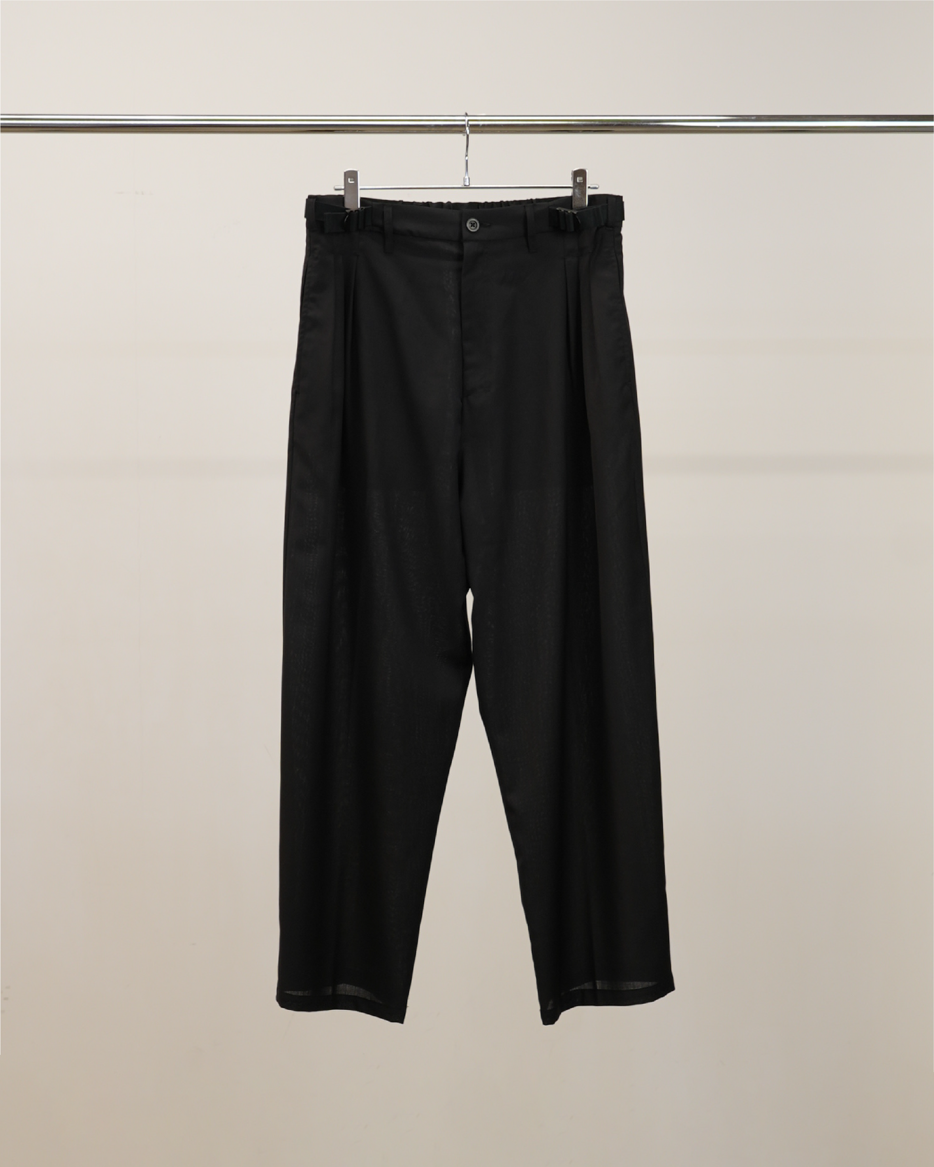 BELTED WOOL SLACKS(BLACK) – ANCELLM