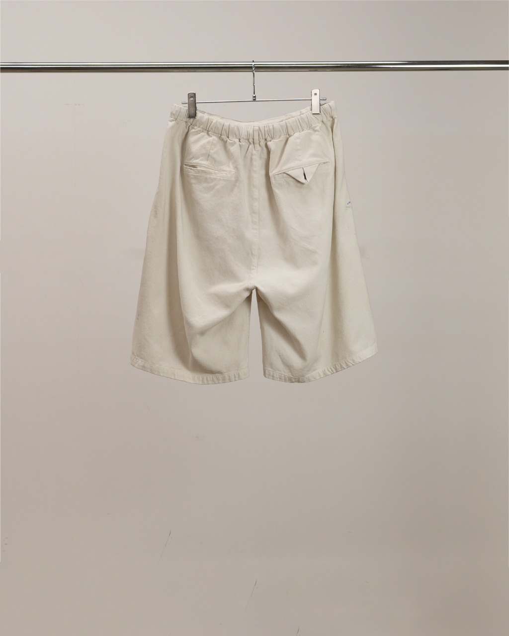 C/R DUCK SHORT PANTS(WHITE) – ANCELLM C/R DUCK SHORT PANTS(WHITE) – ANCELLM