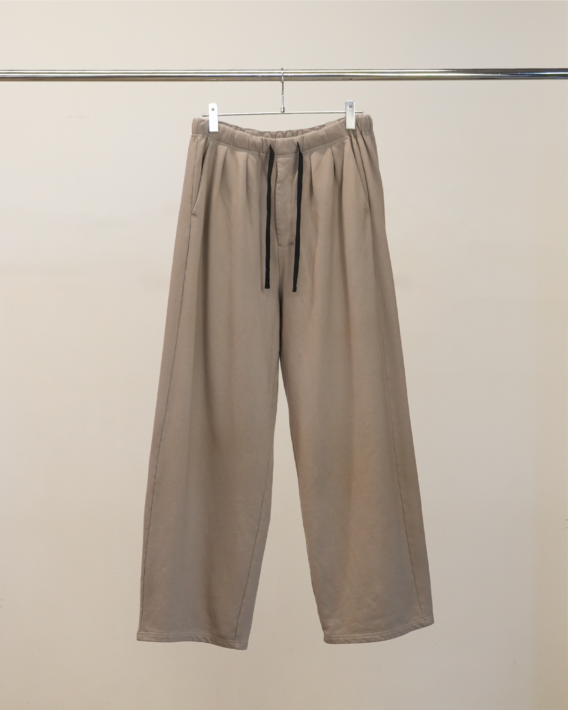 ANCELLM スウェードパンツ　サイズ2 2TUCK SWEAT PANTS(GREIGE) – ANCELLM