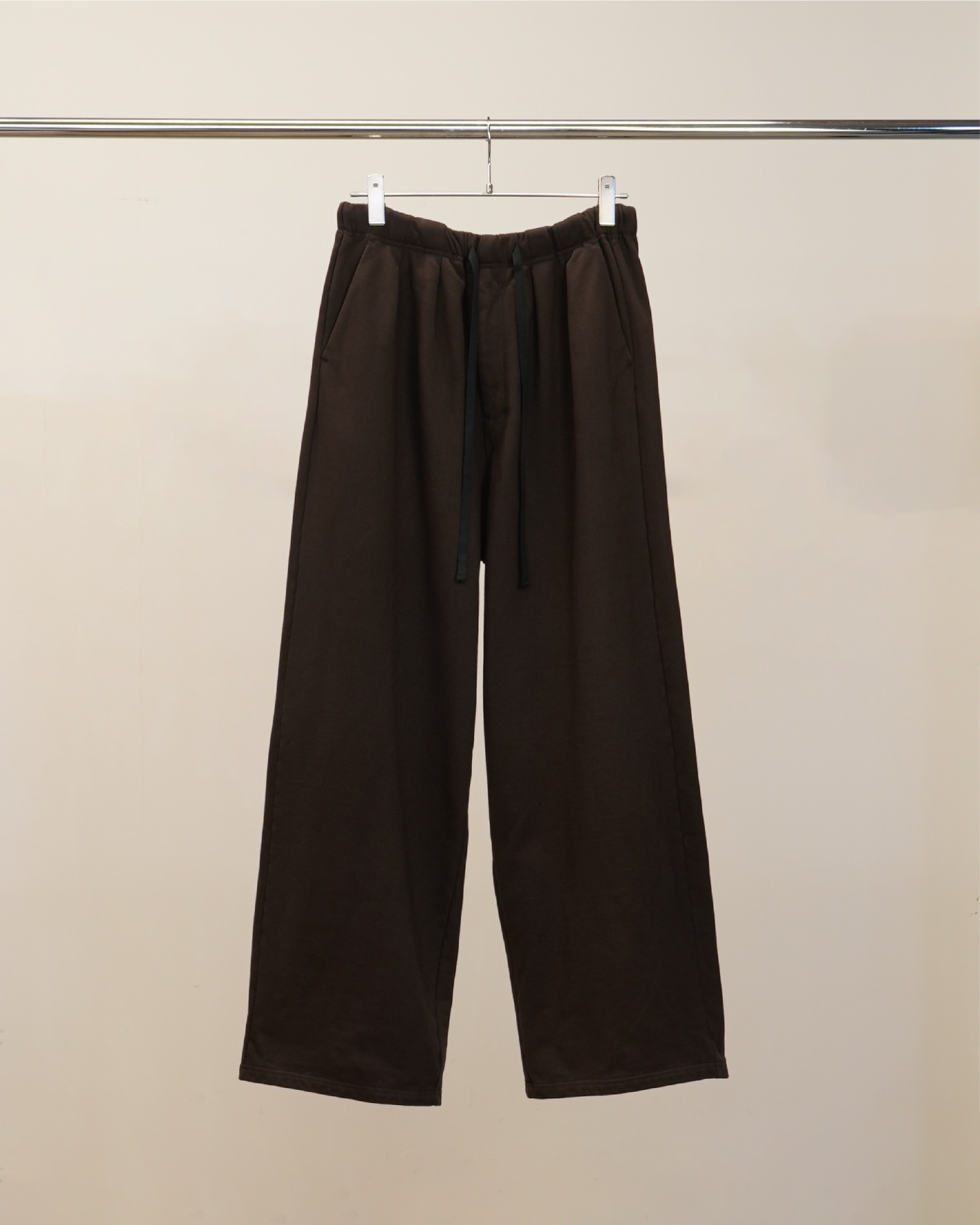 2TUCK SWEAT PANTS(BROWN) – ANCELLM 2TUCK SWEAT PANTS(BROWN) – ANCELLM