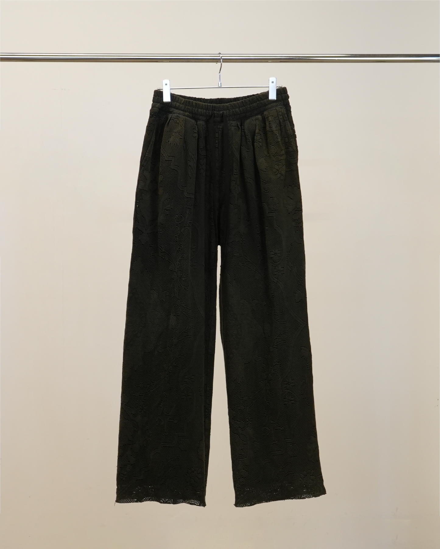 AGING LACE DOUBLE PANEL SLACKS(BLACK)
