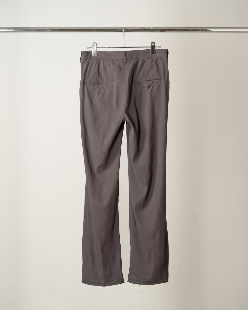 L/R SHOE CUT SLACKS(BROWN)