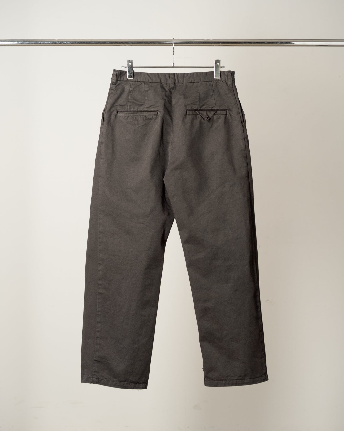 CHINO SLACKS(BLACK)