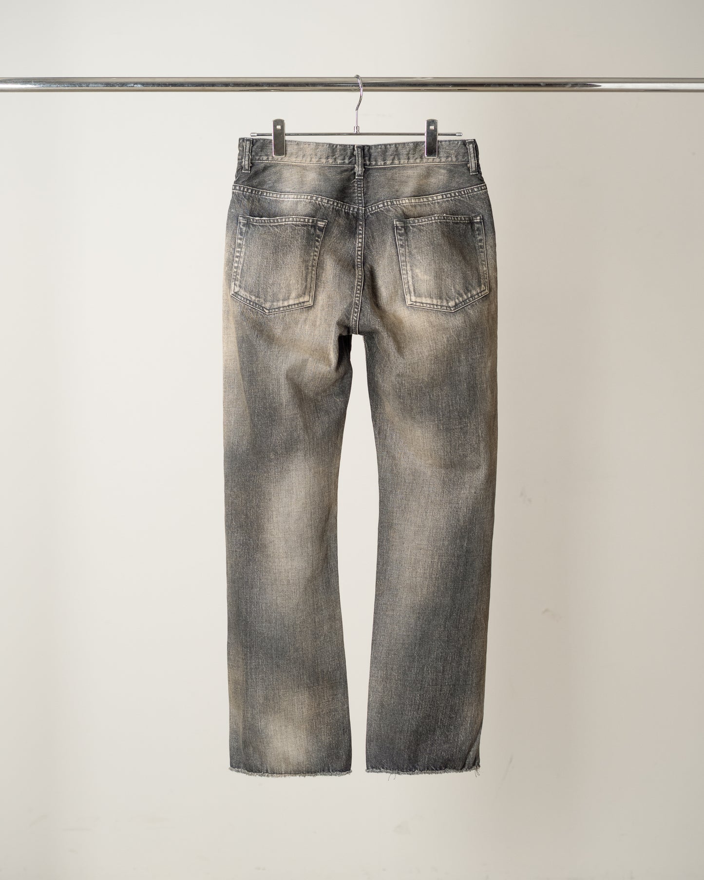 CUT-OFF LENGTH DENIM PANTS(BLACK)