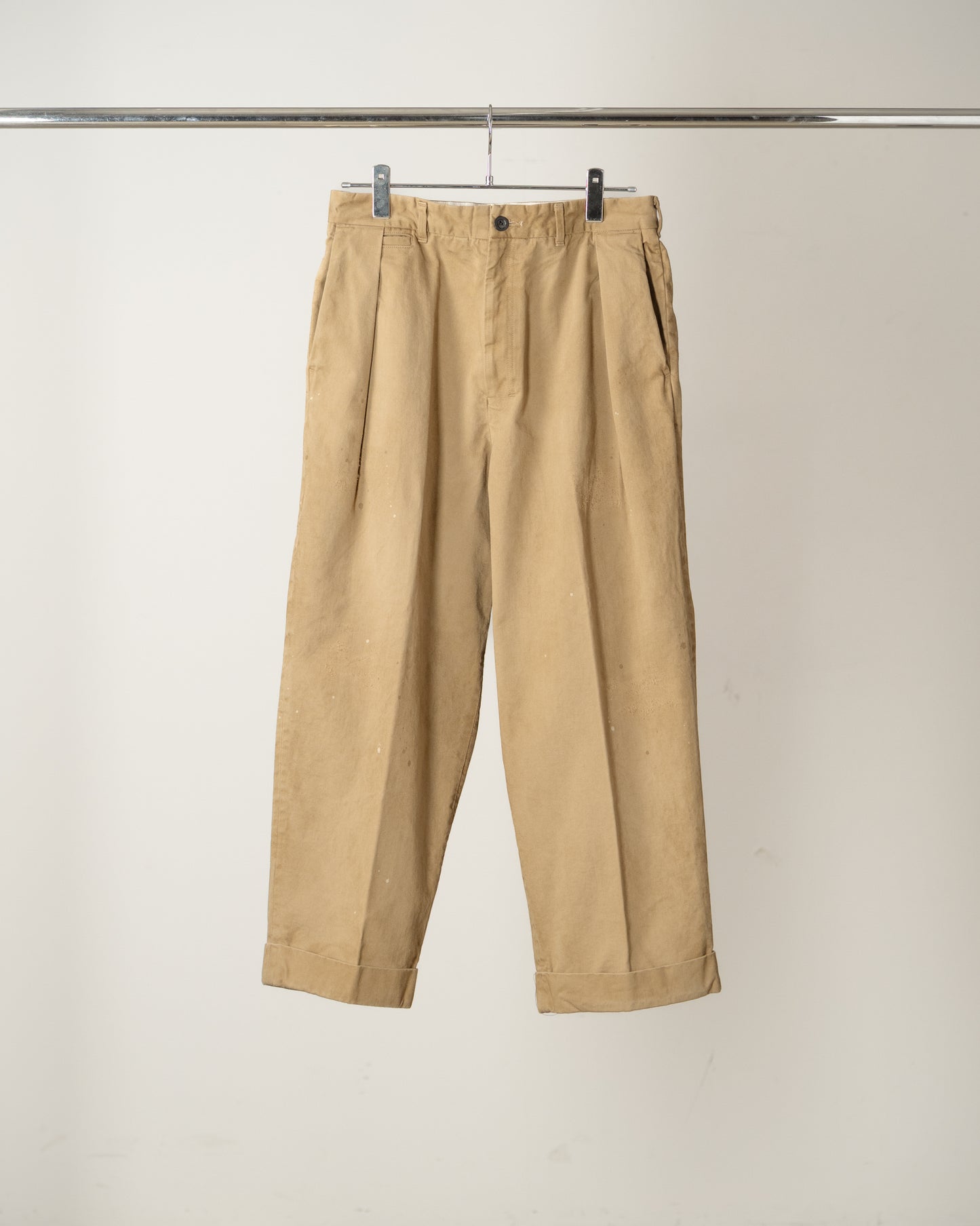 DOUBLE-CUFF CHINO PANTS(BEIGE)