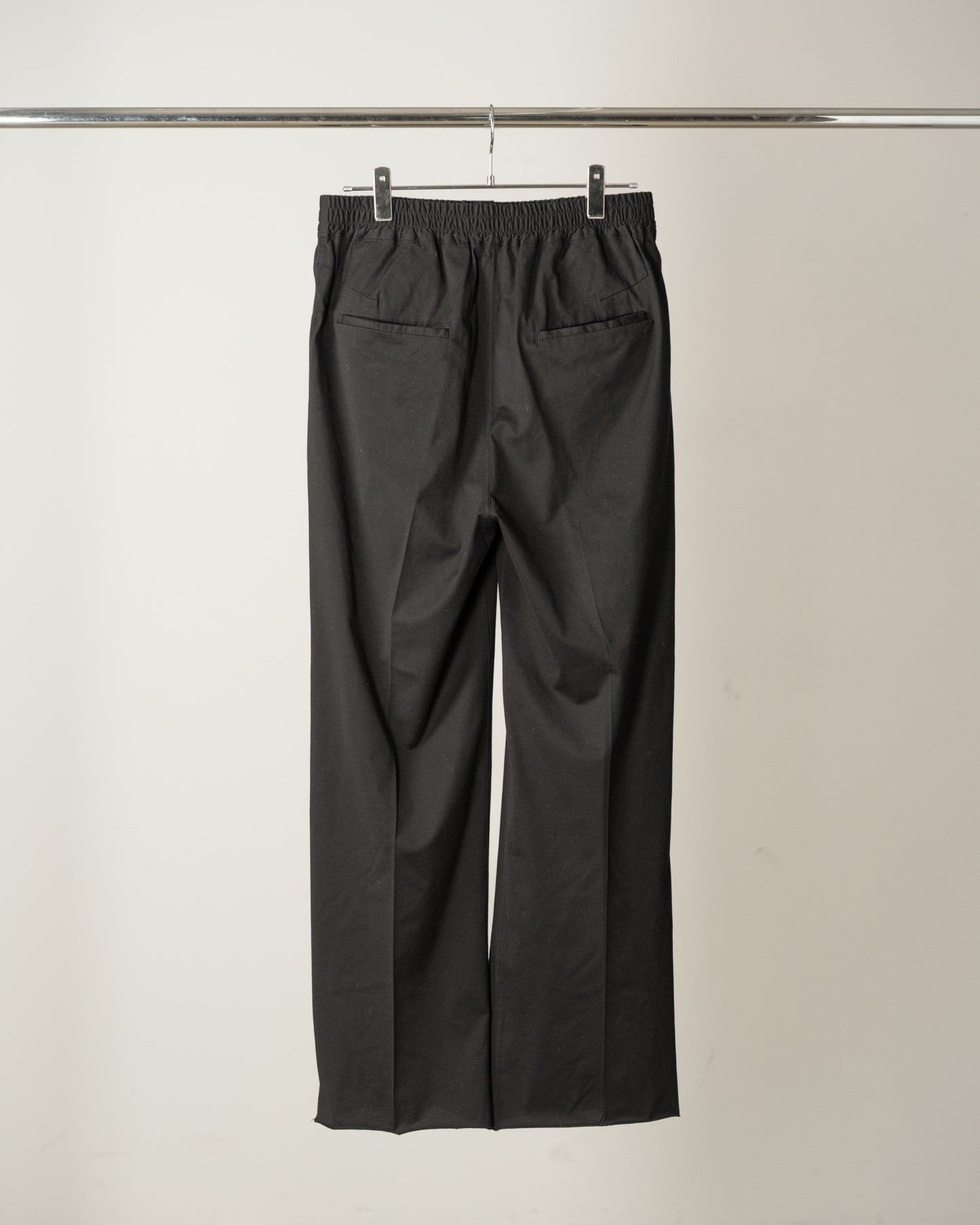 CUT GATHER EASY PANTS(BLACK)