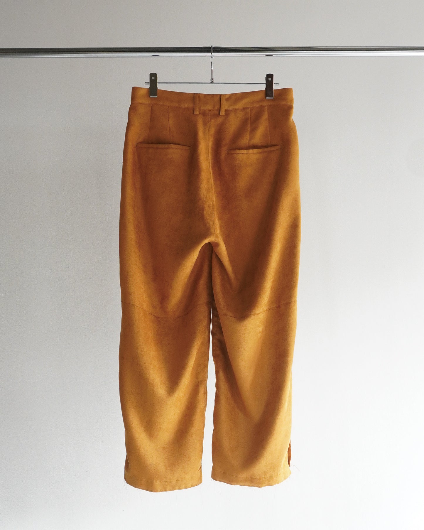 VEGAN LEATHER SIDE LINE PANTS(YELLOW)