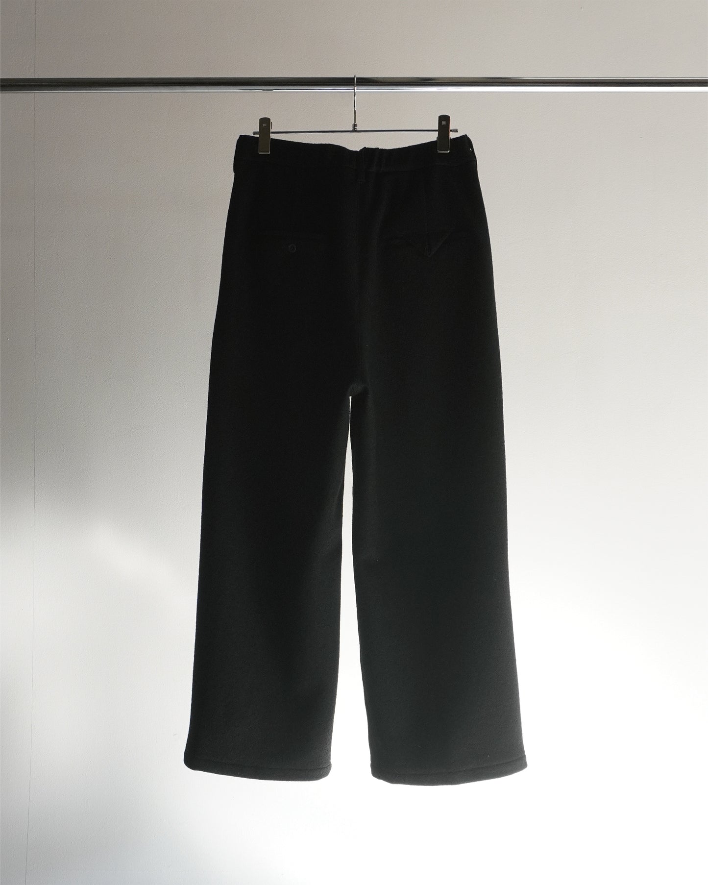 WOOL WIDE EASY TUCK SLACKS(BLACK)