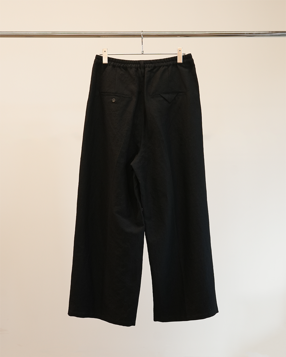 W/L WIDE EASY TUCK SLACKS(BLACK)