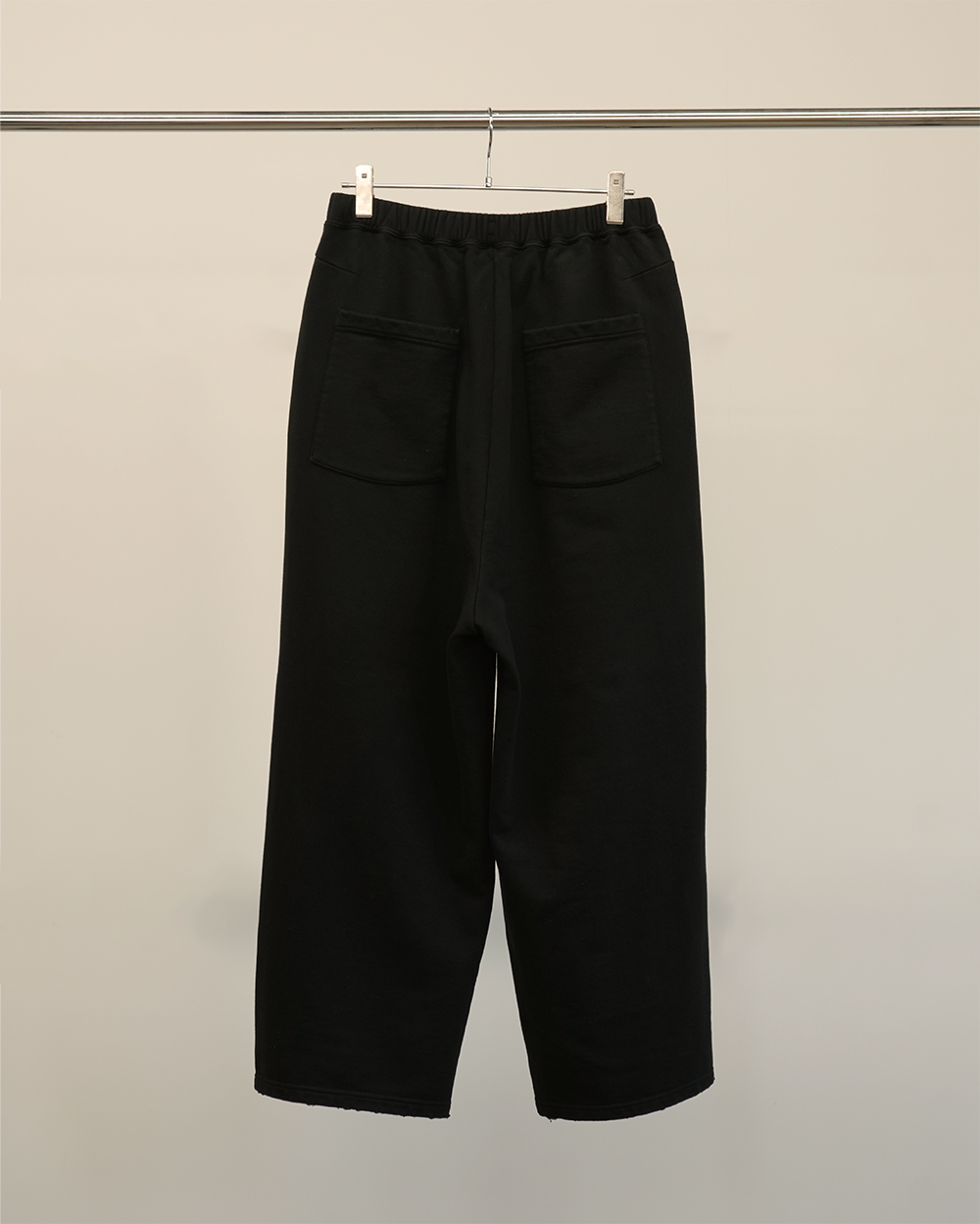 TUCK SWEAT PANTS(BLACK)