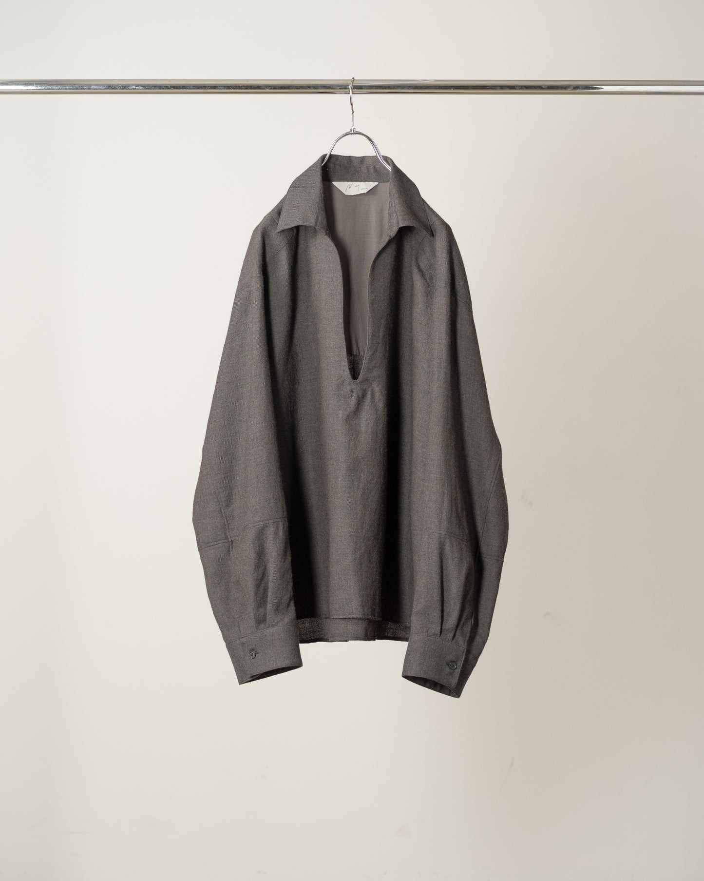 SKIPPER UV NECK SHIRT(BROWN)