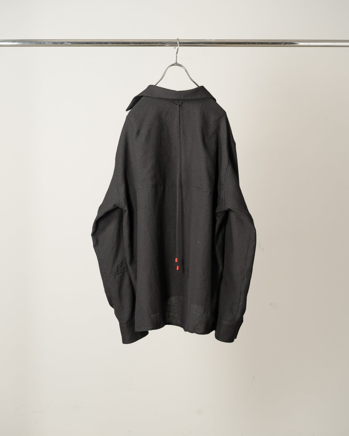 SKIPPER UV NECK SHIRT(BLACK)