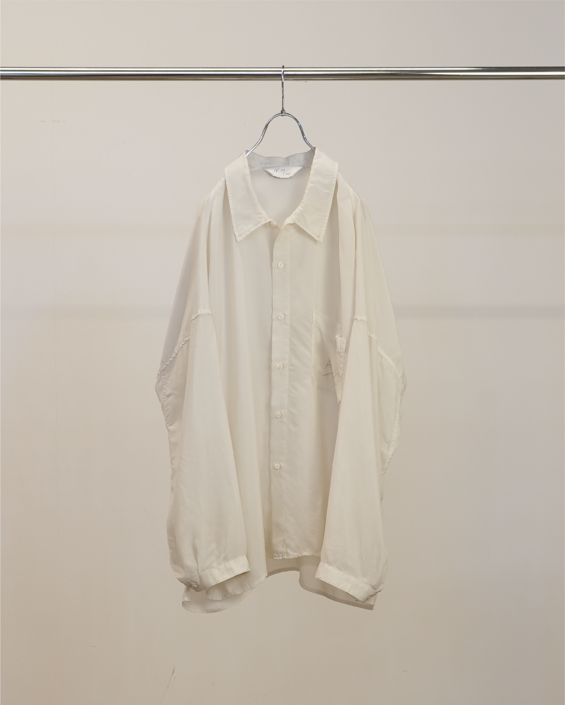 EMBROIDERED SOUVENIR SHIRT(WHITE) – ANCELLM