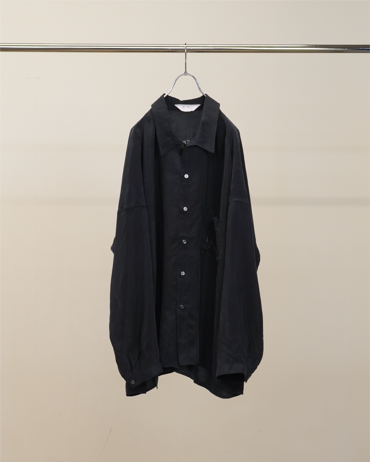 EMBROIDERED SOUVENIR SHIRT(NAVY)