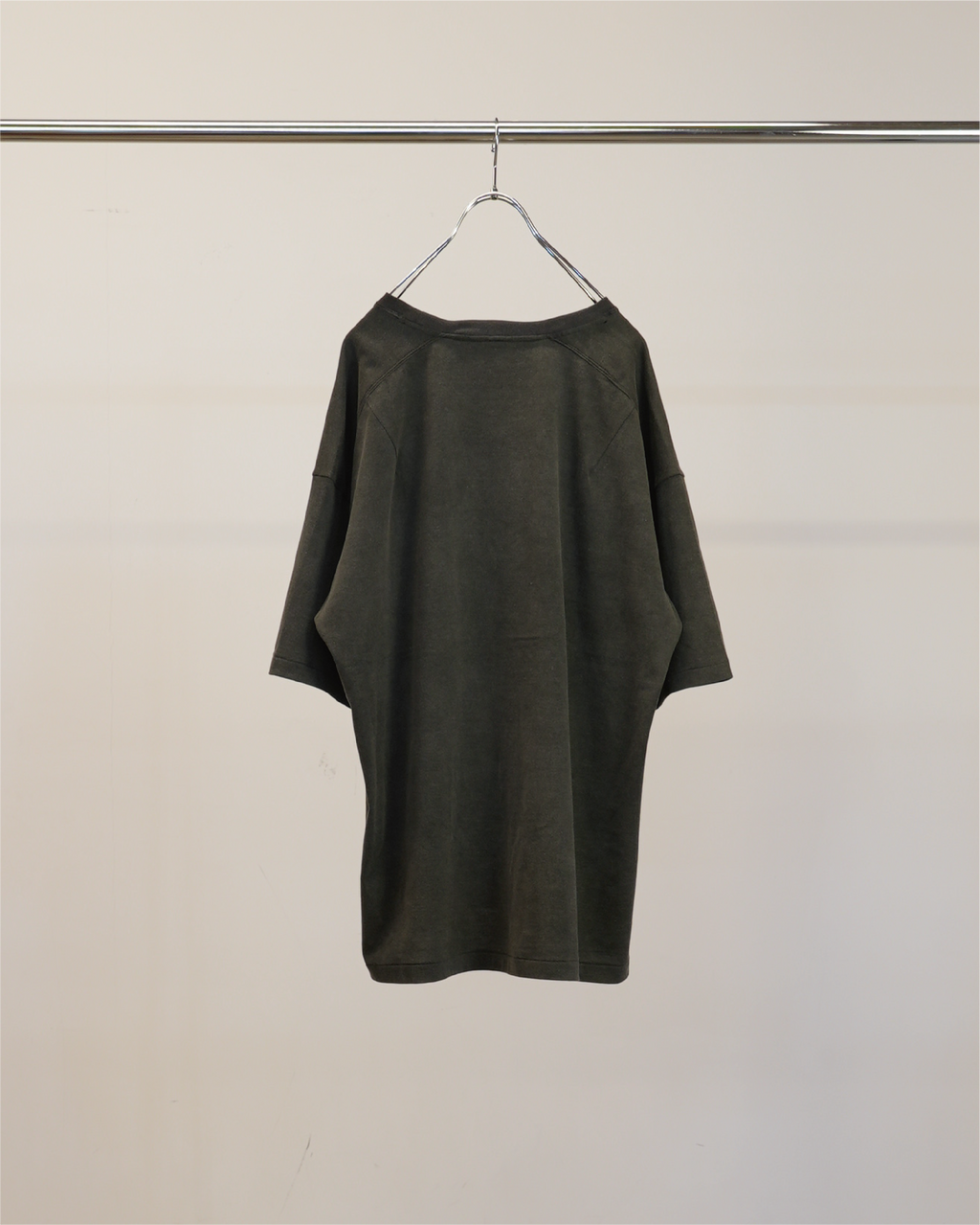 UNEVENNESS SS(BLACK)
