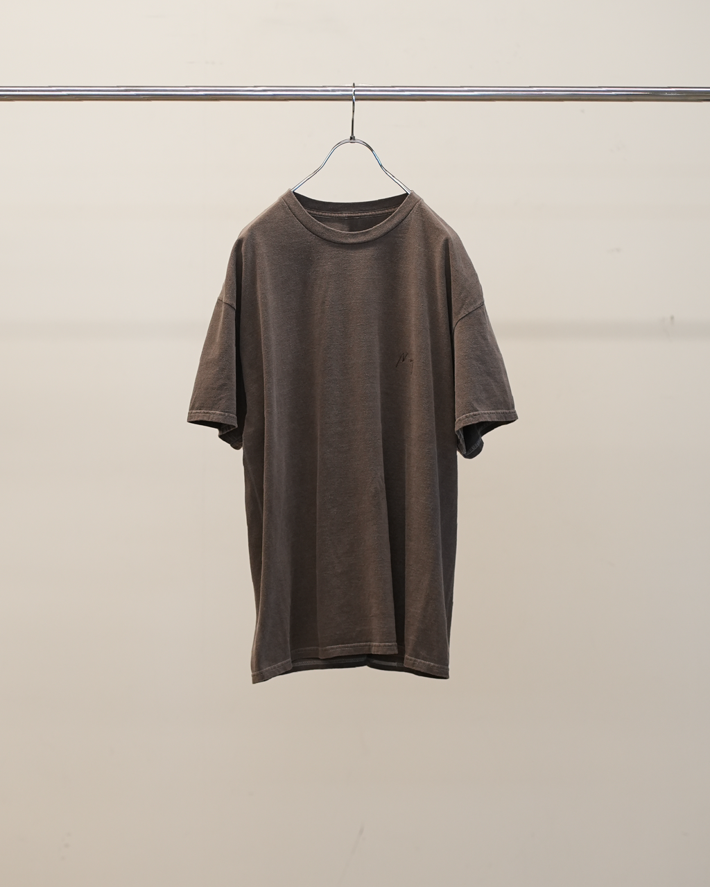 DYED EMBROIDERY T-SHIRT(BROWN)
