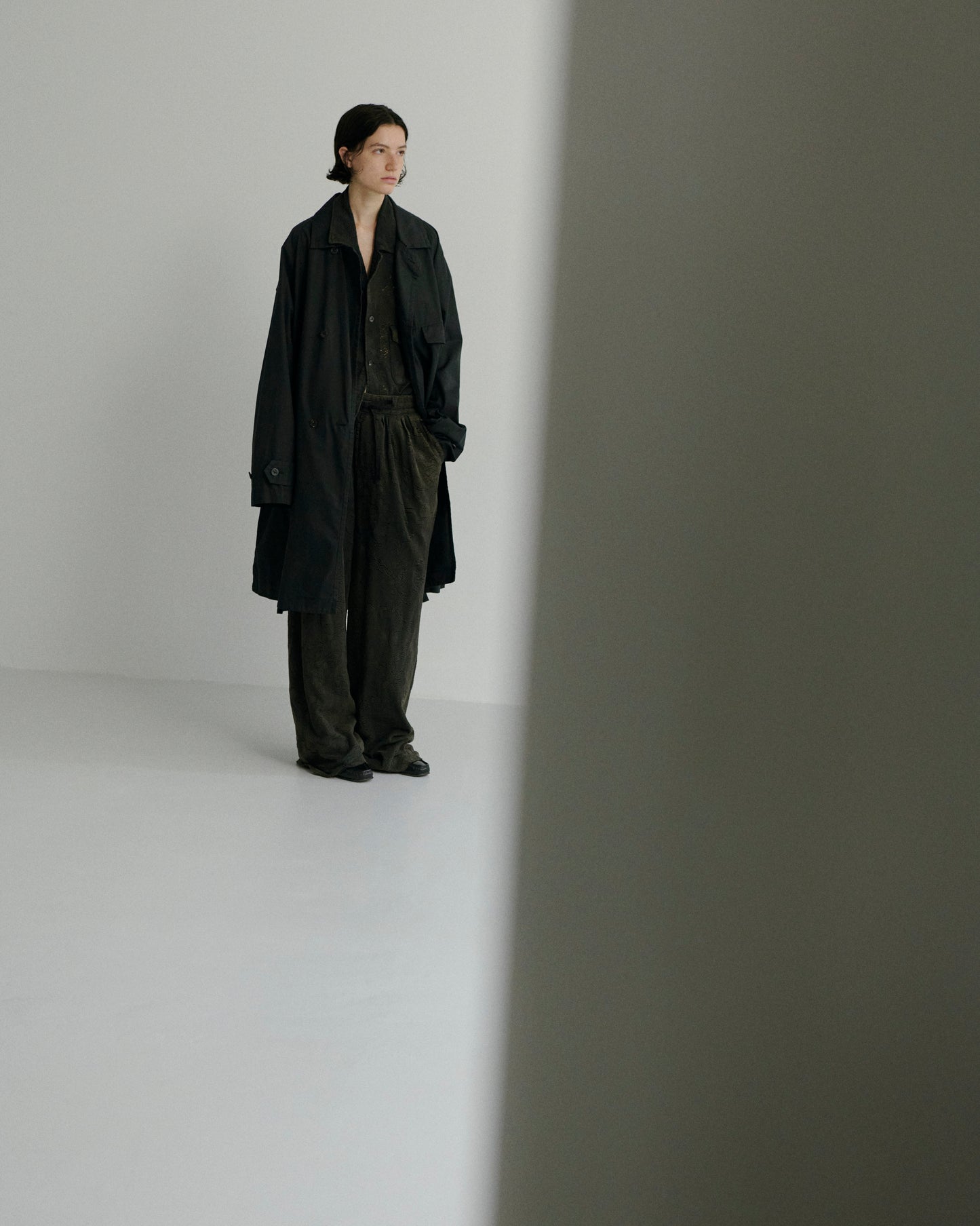 SINGLE BREASTED COLLAR COAT(BLACK)