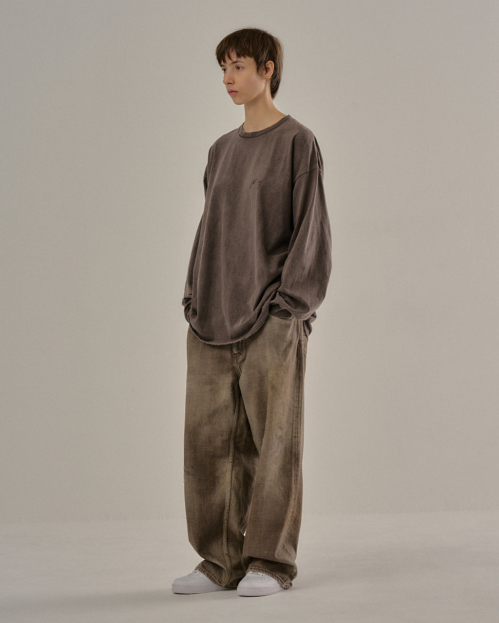 EMBROIDERY DYED LS T-SHIRT(BROWN)