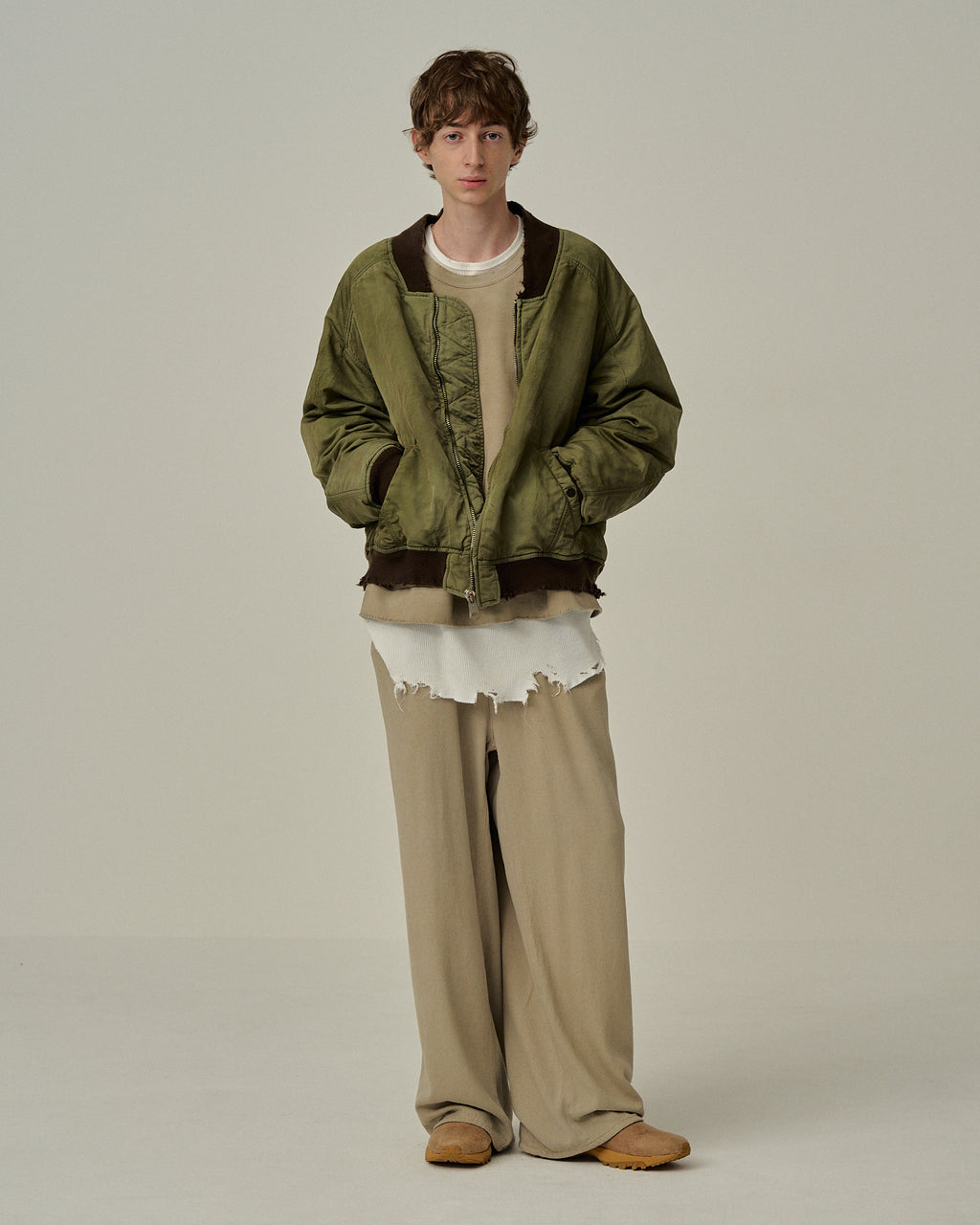 SILK WIDE SLACKS(SAND)