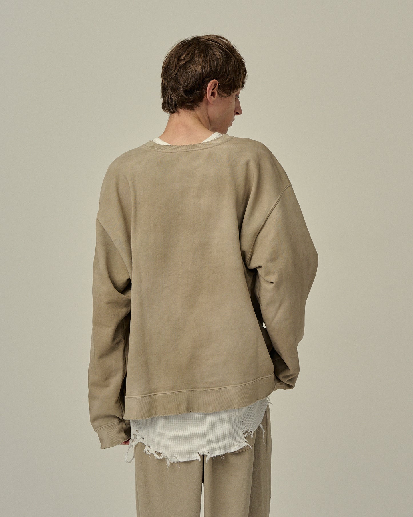 UNEVENNESS SWEAT SHIRT(SAND)