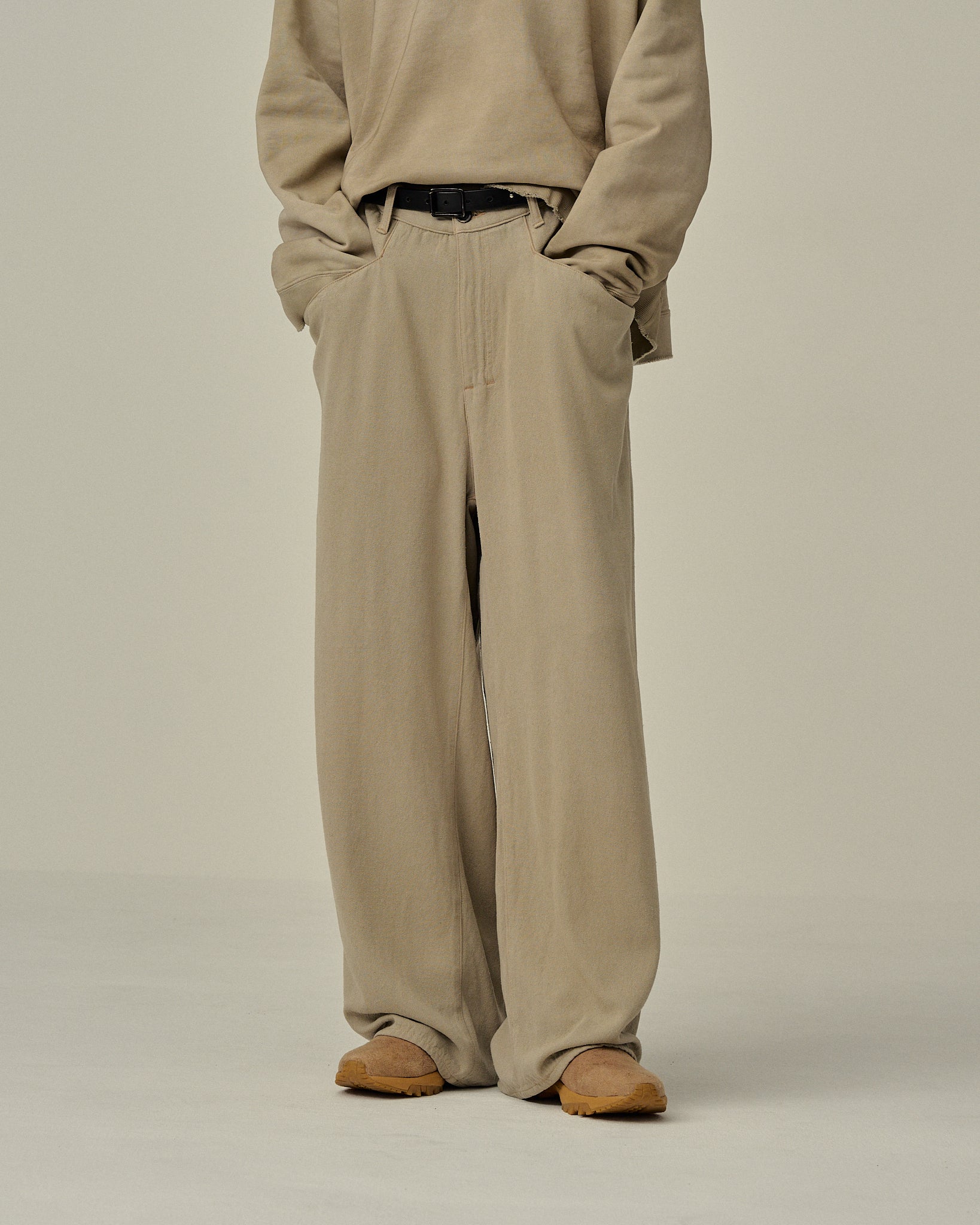 SILK WIDE SLACKS(SAND) – ANCELLM