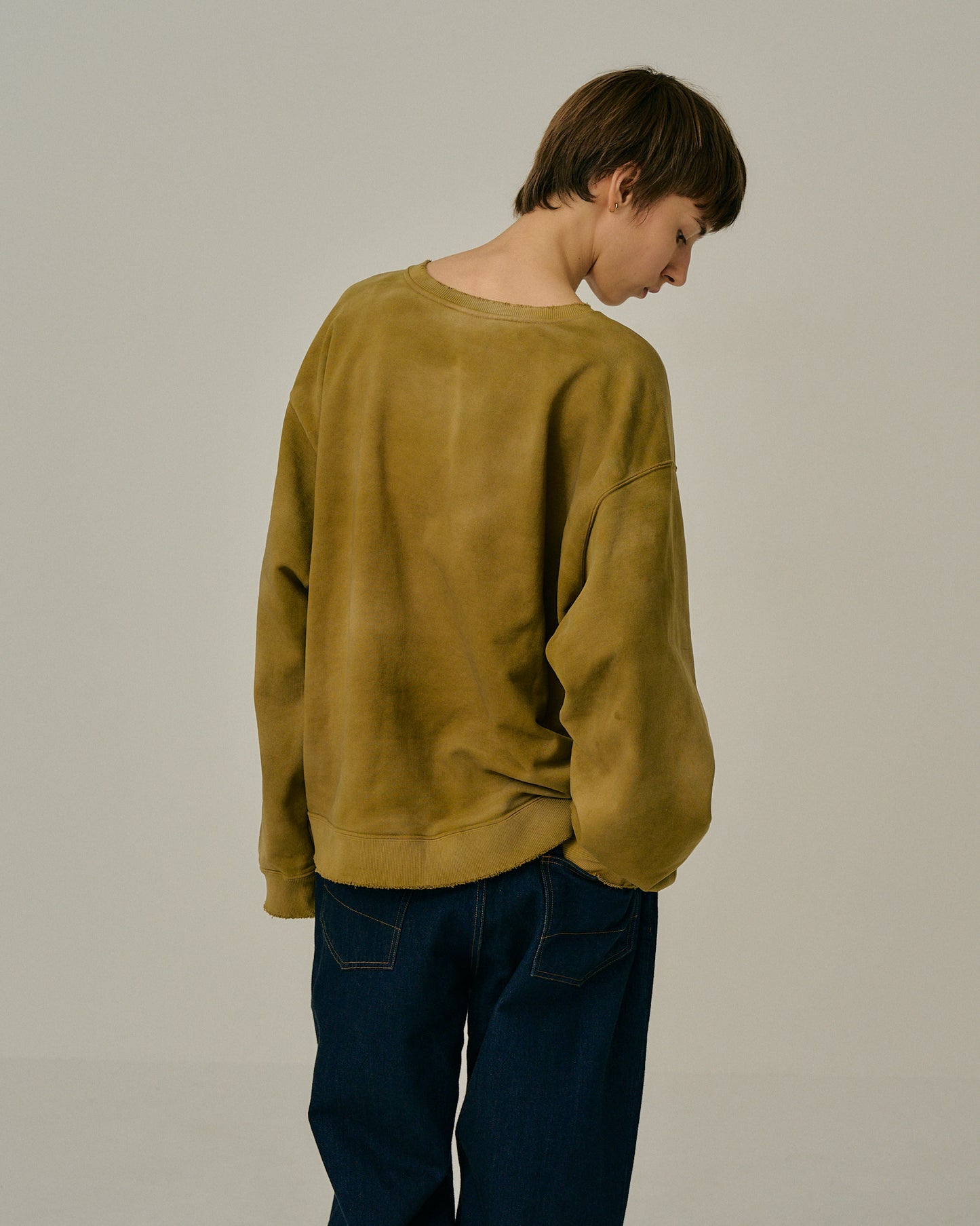 UNEVENNESS SWEAT SHIRT(MOSS)