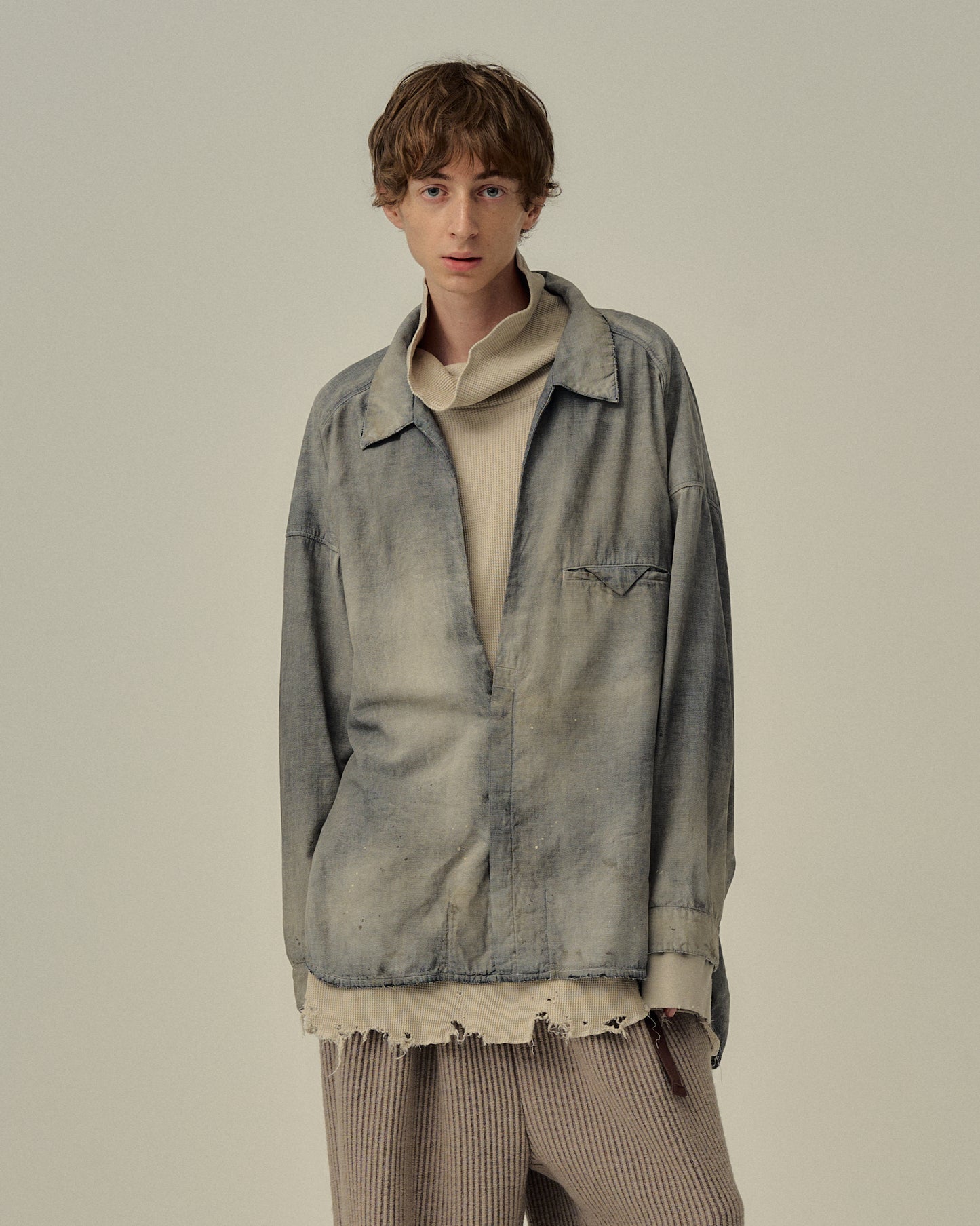 DAMAGE WAFFLE HI-NECK LS T-SHIRT(GREIGE)