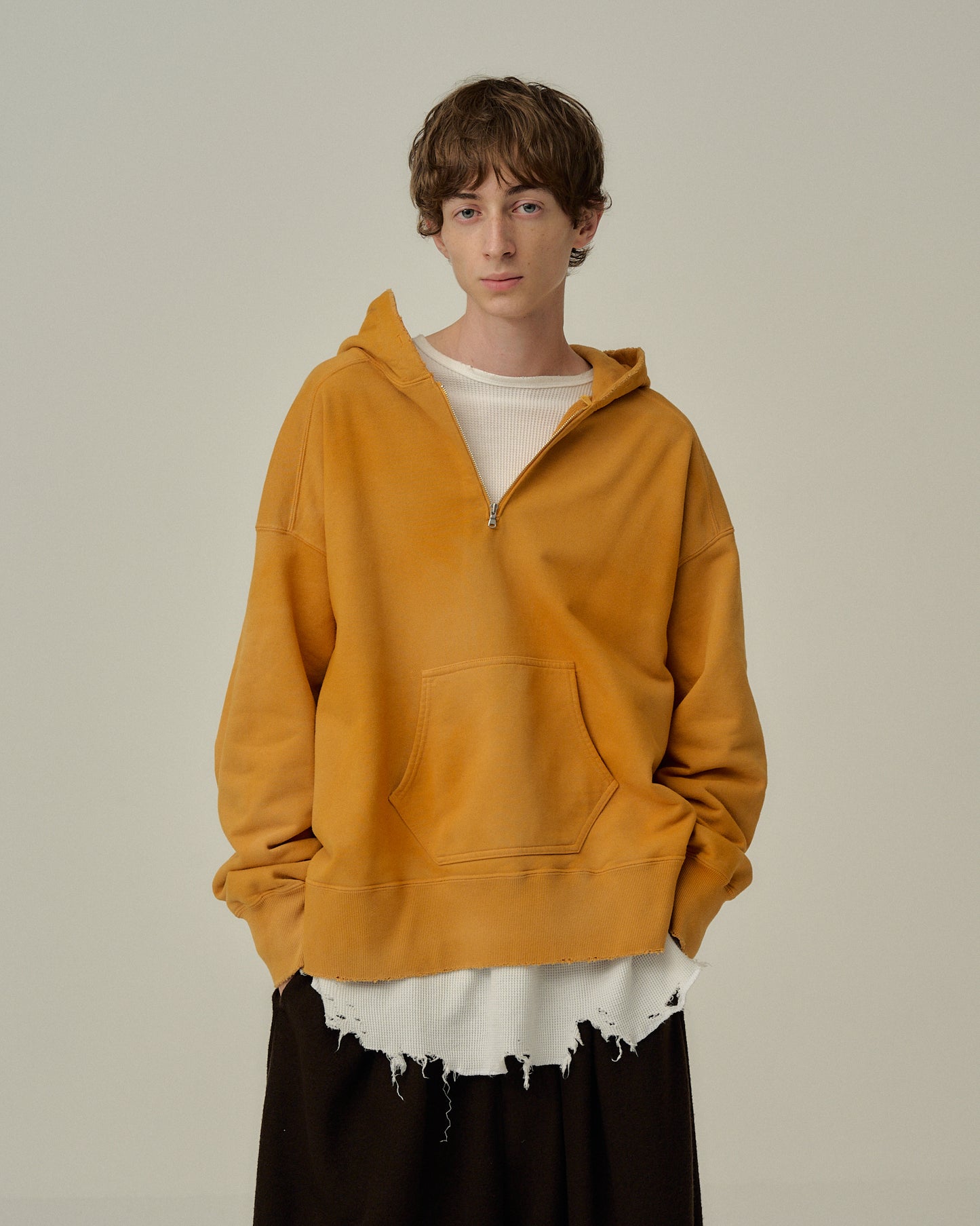 HALF ZIP HOODIE(YELLOW)