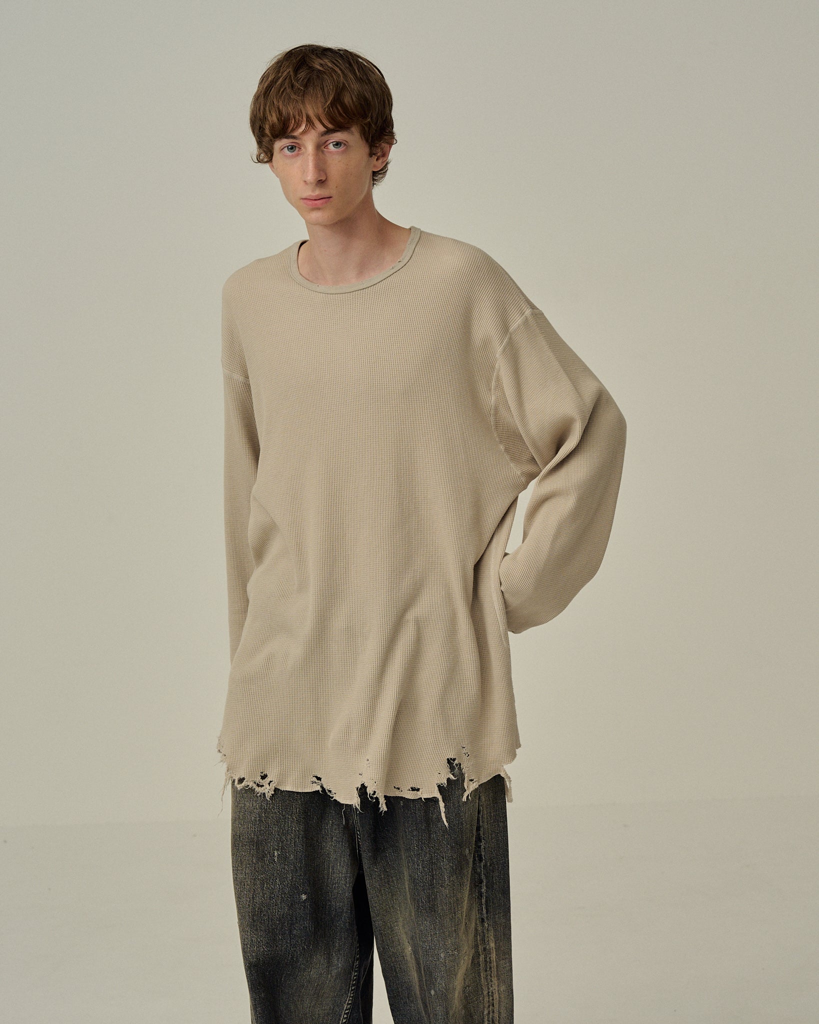 下着・アンダーウェア DAMAGE WAFFLE CREW LS T-SHIRT/GREIGE DAMAGE WAFFLE CREW LS T-SHIRT(GREIGE) – ANCELLM