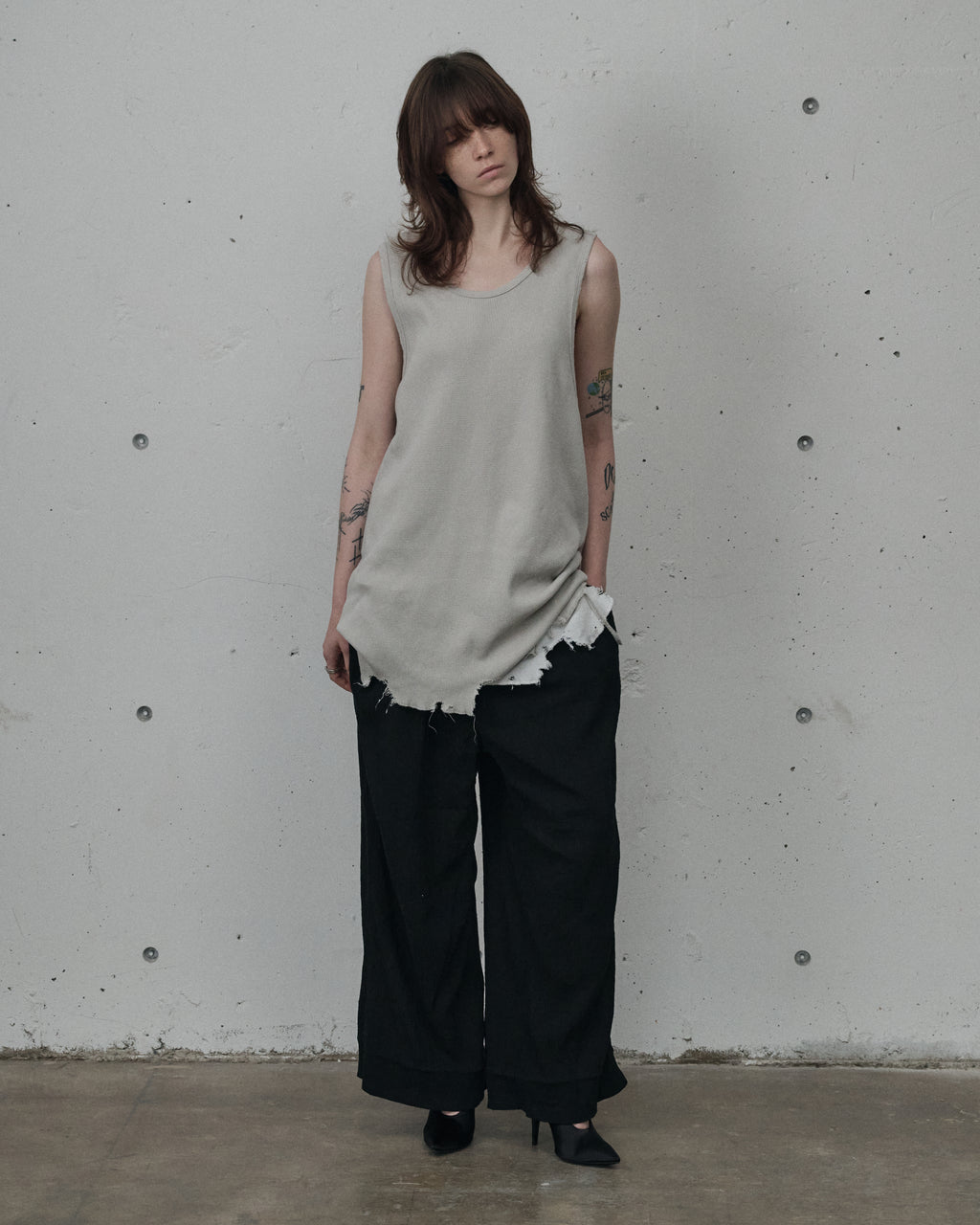 トップス DAMAGE WAFFLE TANK TOP/GREIGE DAMAGE WAFFLE TANK(GREIGE) – ANCELLM