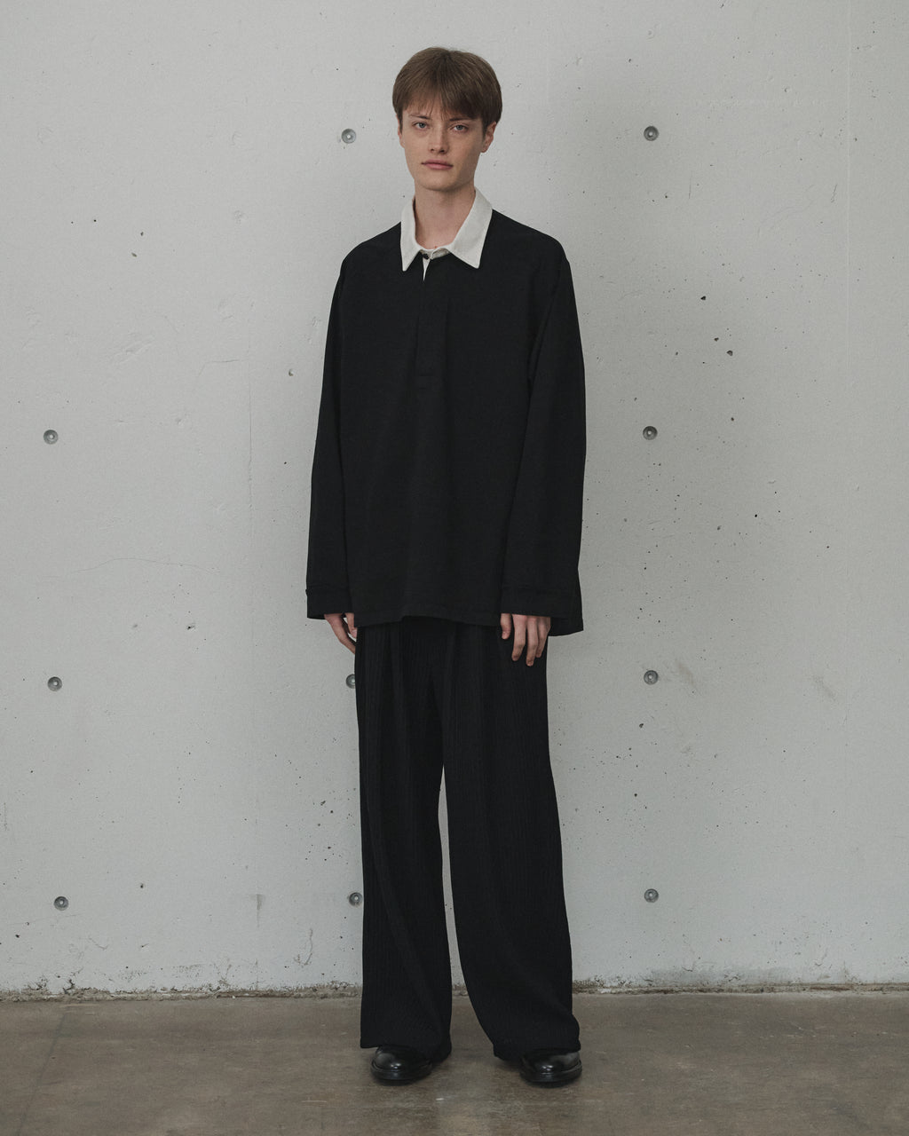 WRINKLED STRIPE SHORT SHIRT JACKET(BLACK)