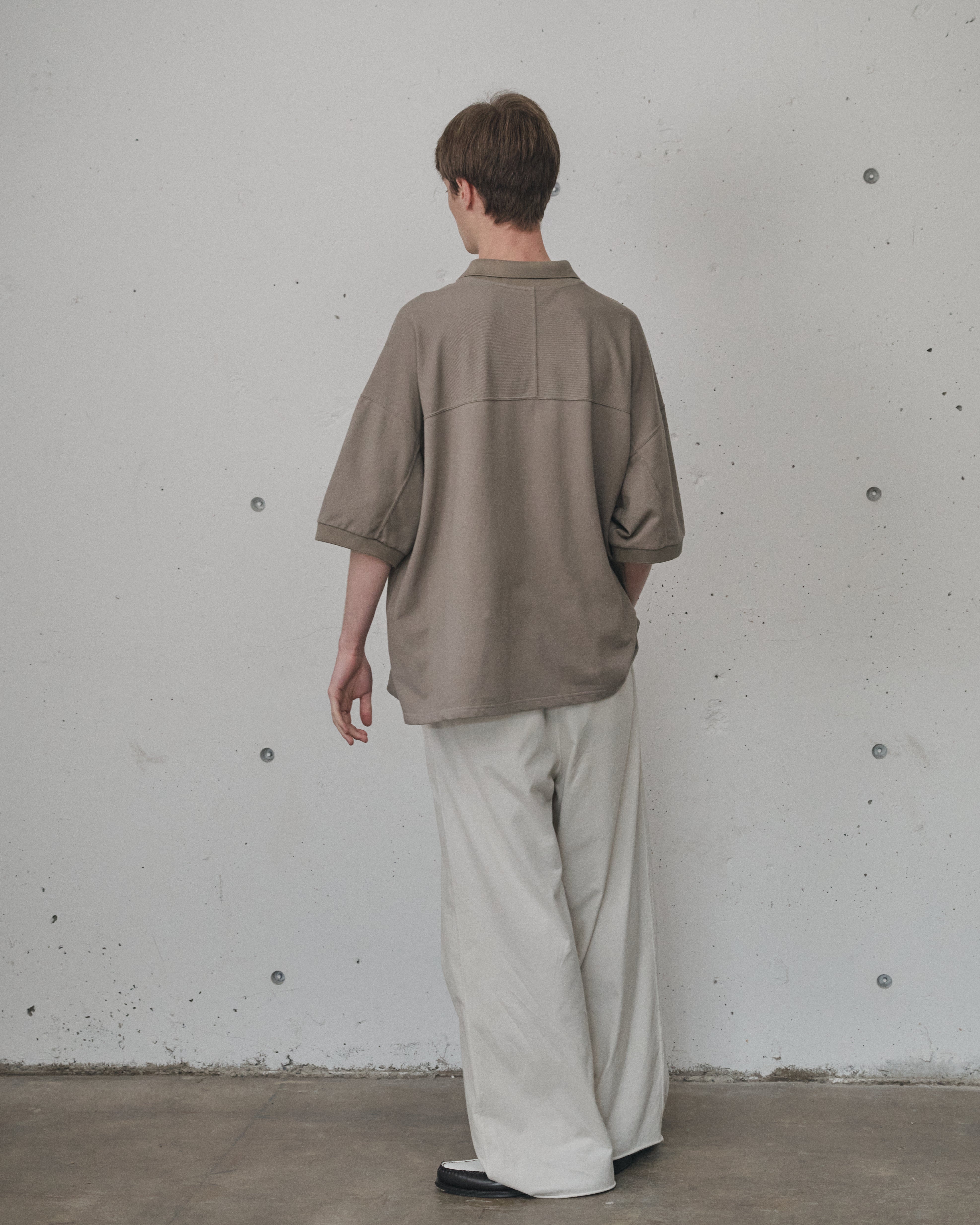 DRAPE WIDE EASY CUT SLACKS(WHITE) – ANCELLM