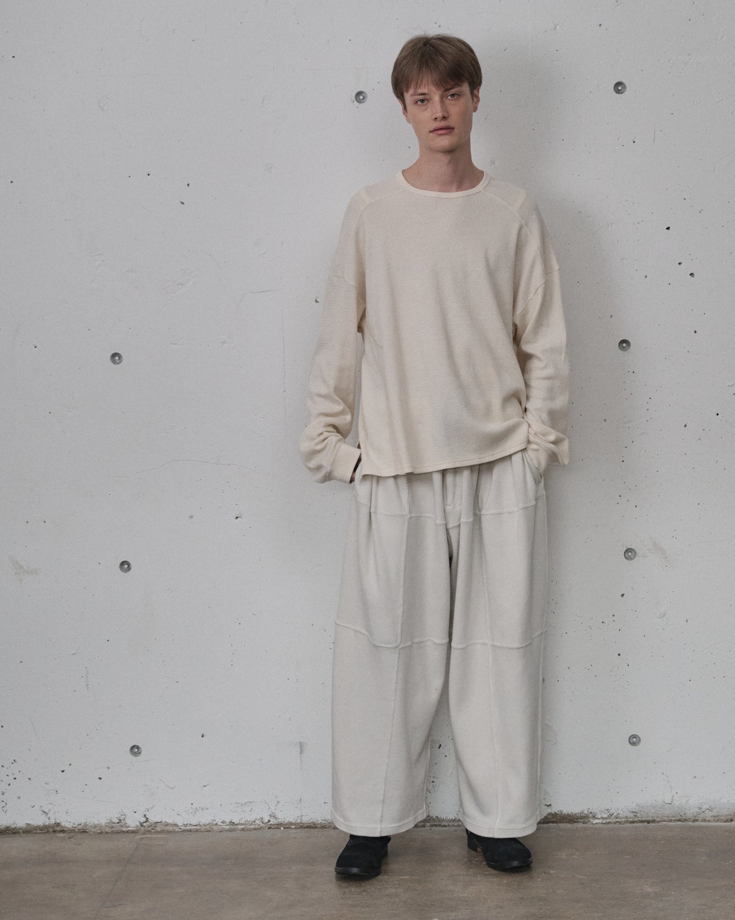 WAFFLE CREW NECK LS(WHITE)