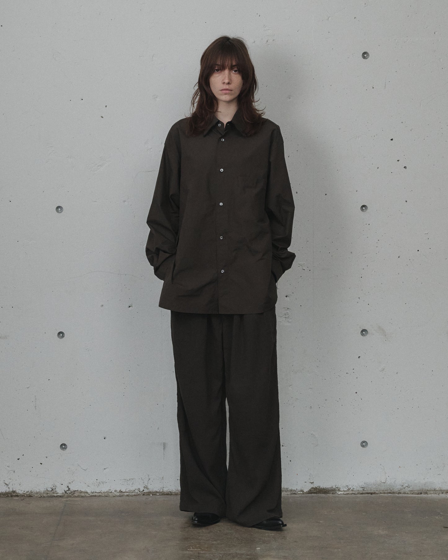 HIGH-COUNT FRAYED OVER SHIRT(BROWN)