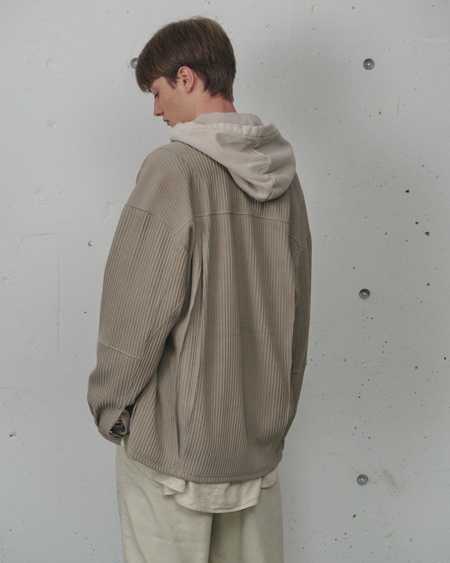 WRINKLED STRIPE SHIRT(GREIGE)