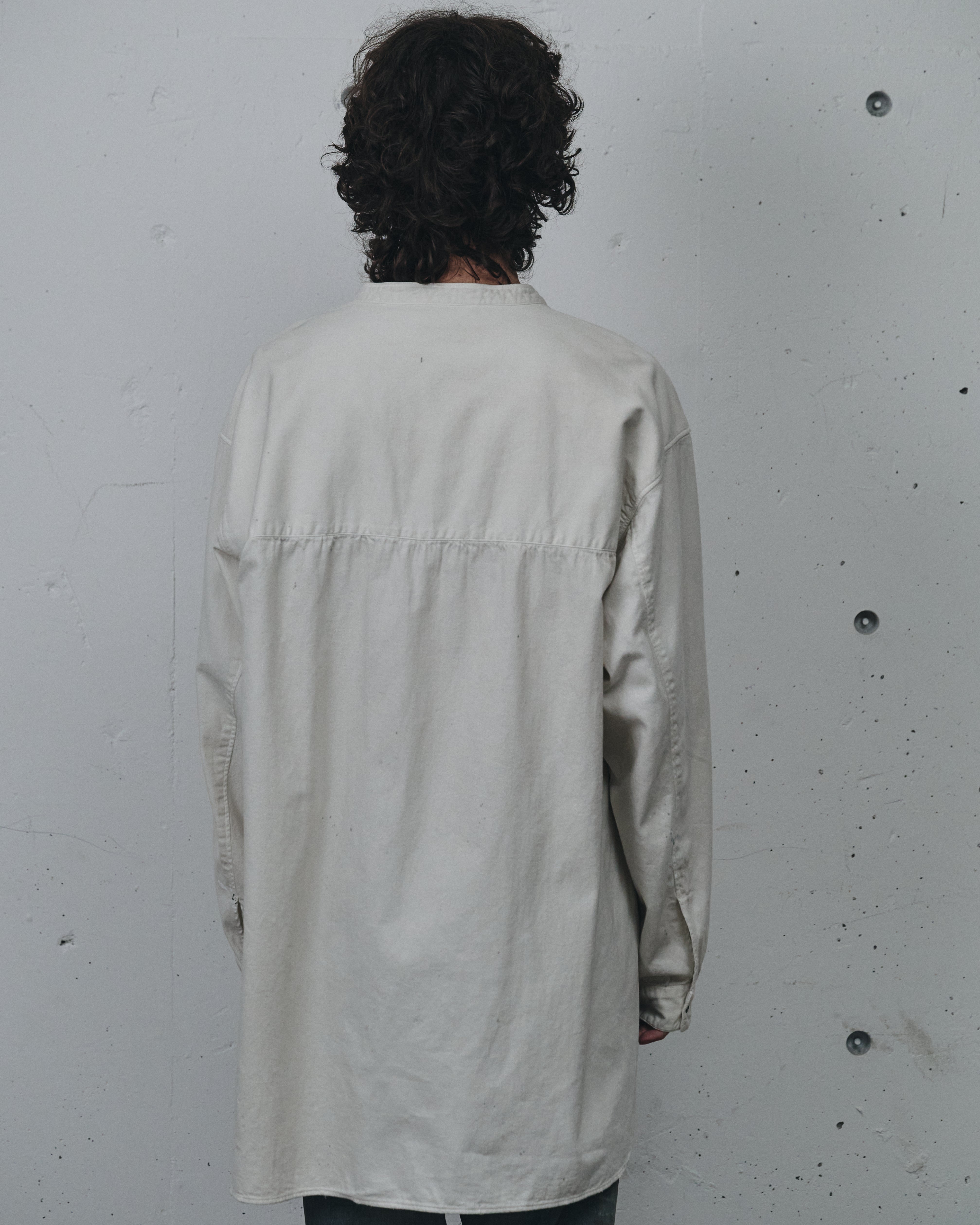 DENIM BAND COLLAR SHIRT(WHITE) – ANCELLM