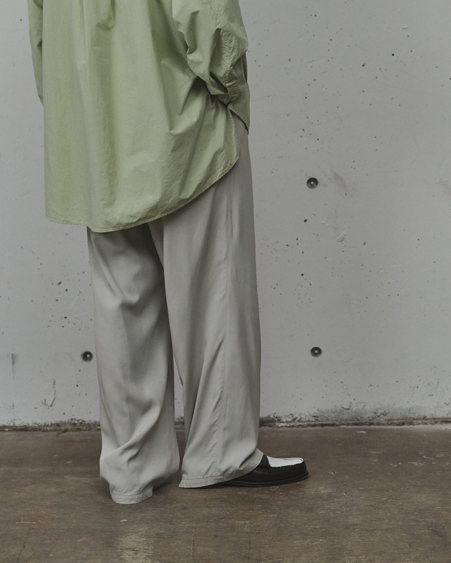 VISCOSE BELT-LESS TROUSERS(MINT)