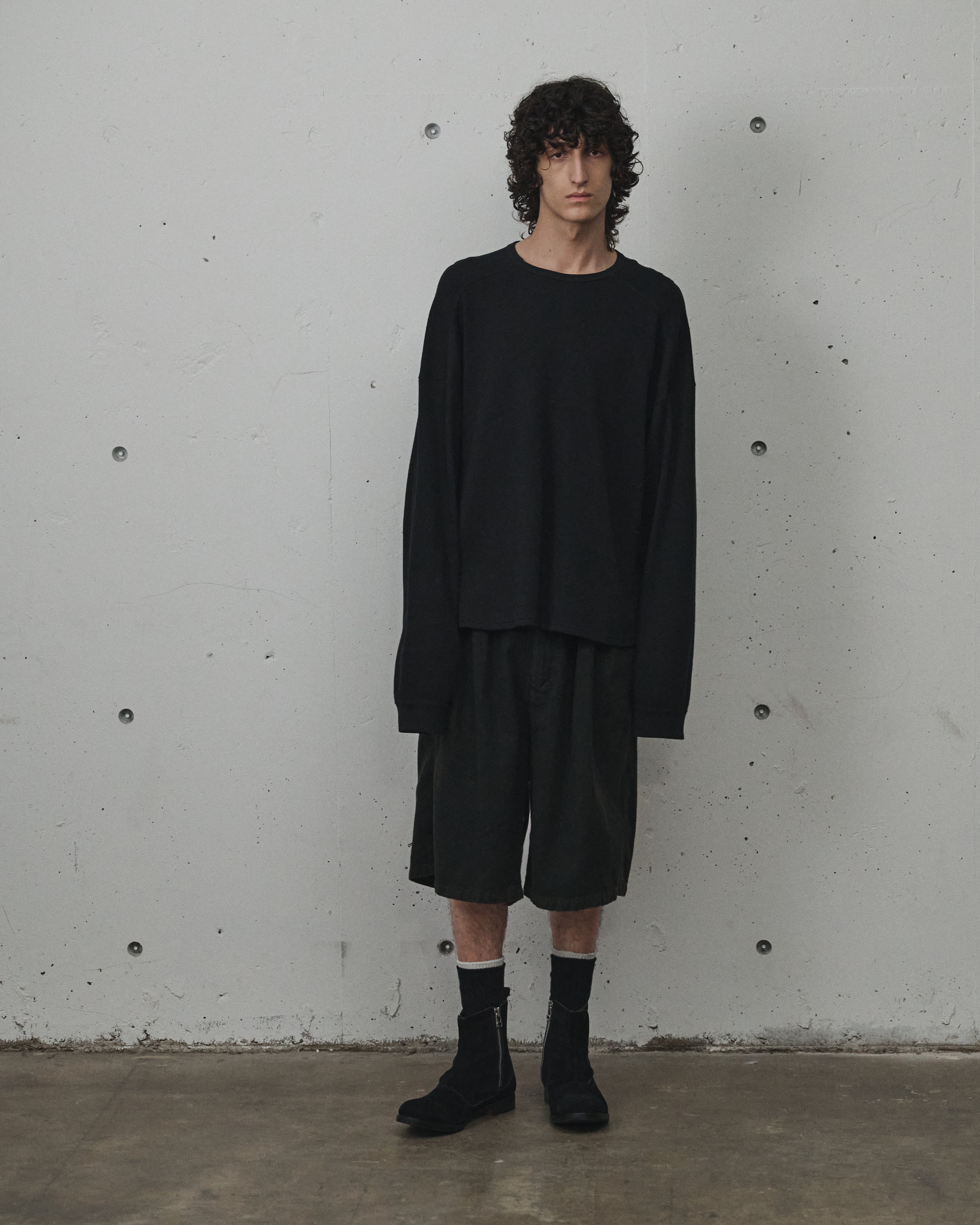 WAFFLE CREW NECK LS(BLACK) – ANCELLM
