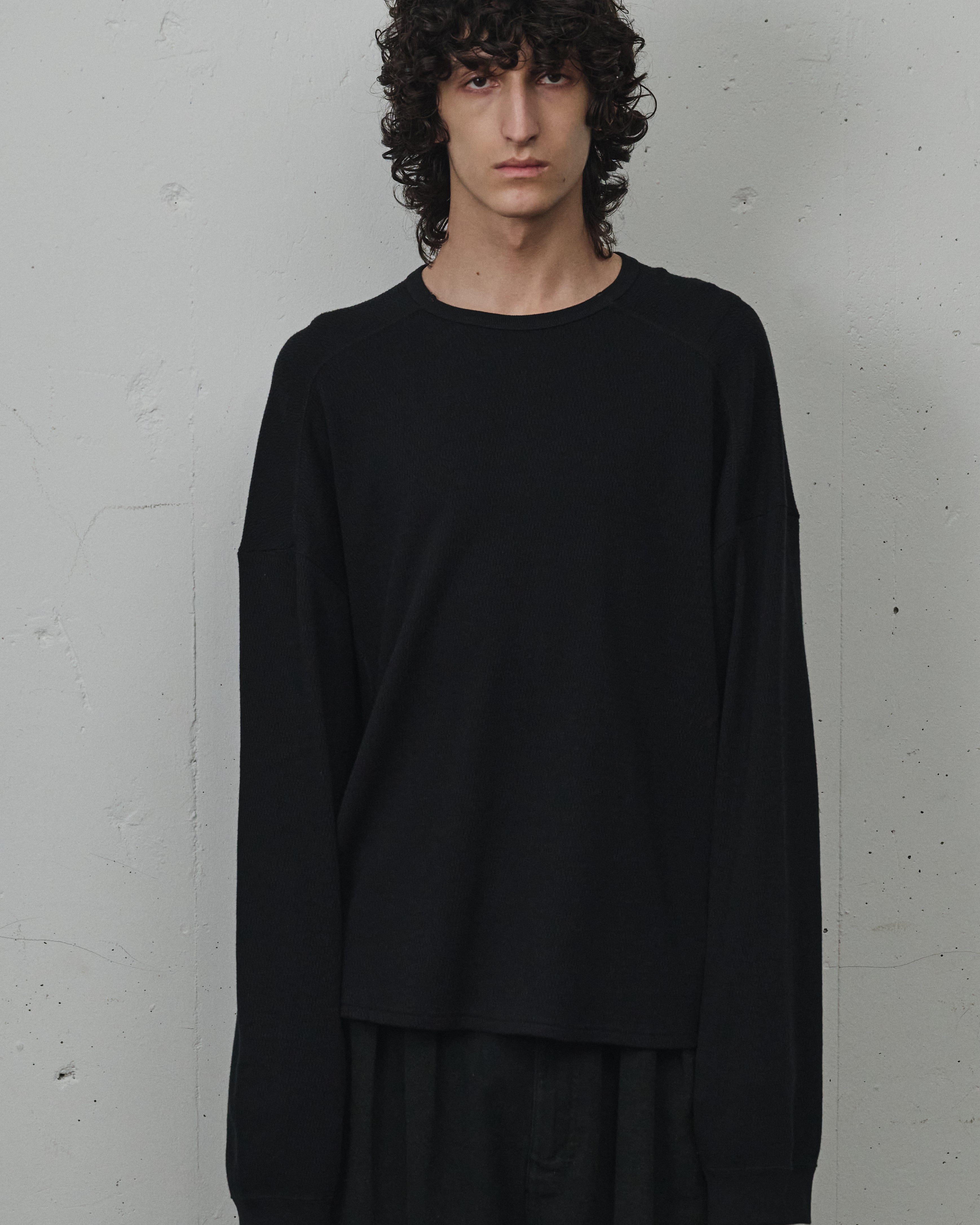 WAFFLE CREW NECK LS(BLACK) – ANCELLM