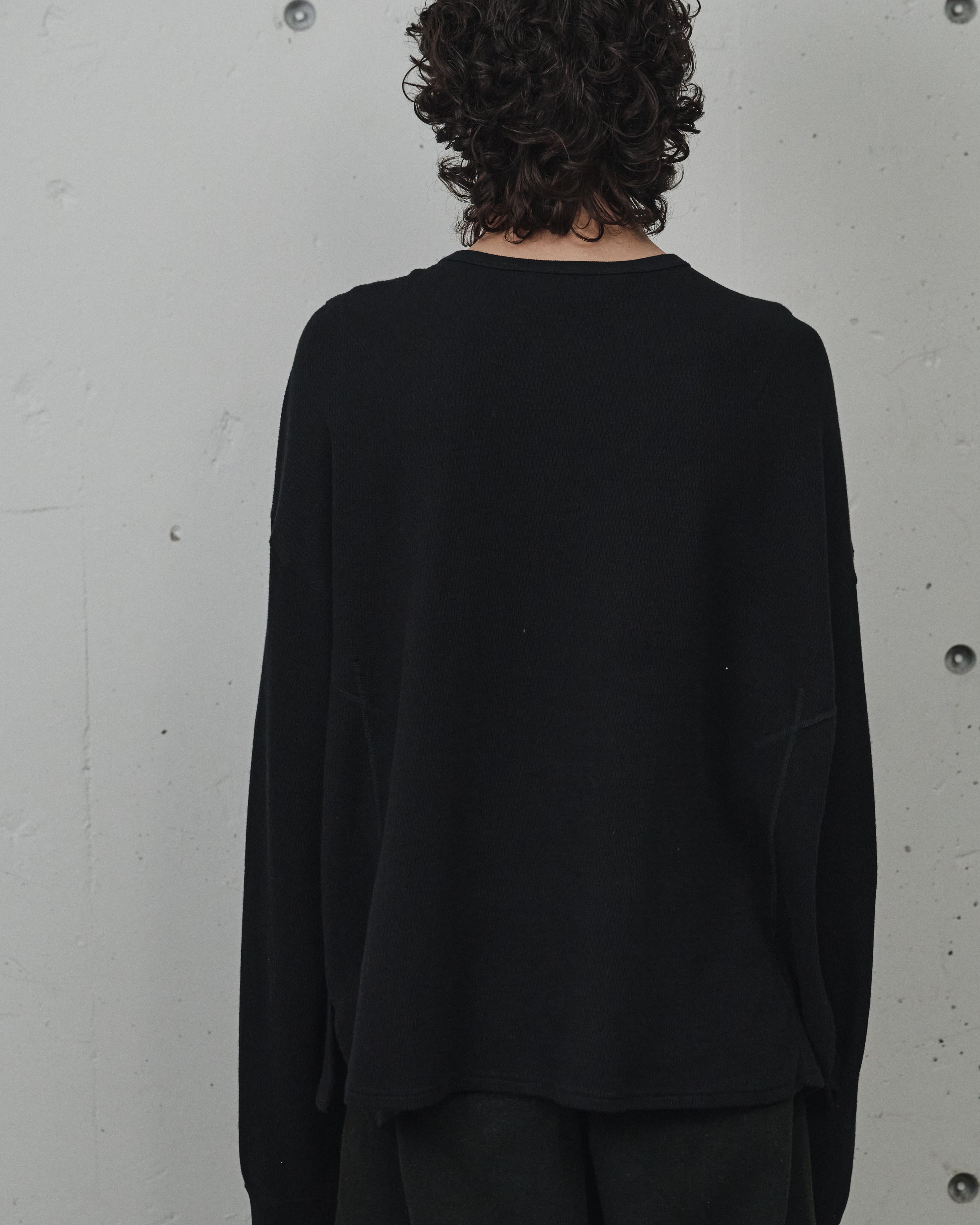 WAFFLE CREW NECK LS(BLACK) – ANCELLM