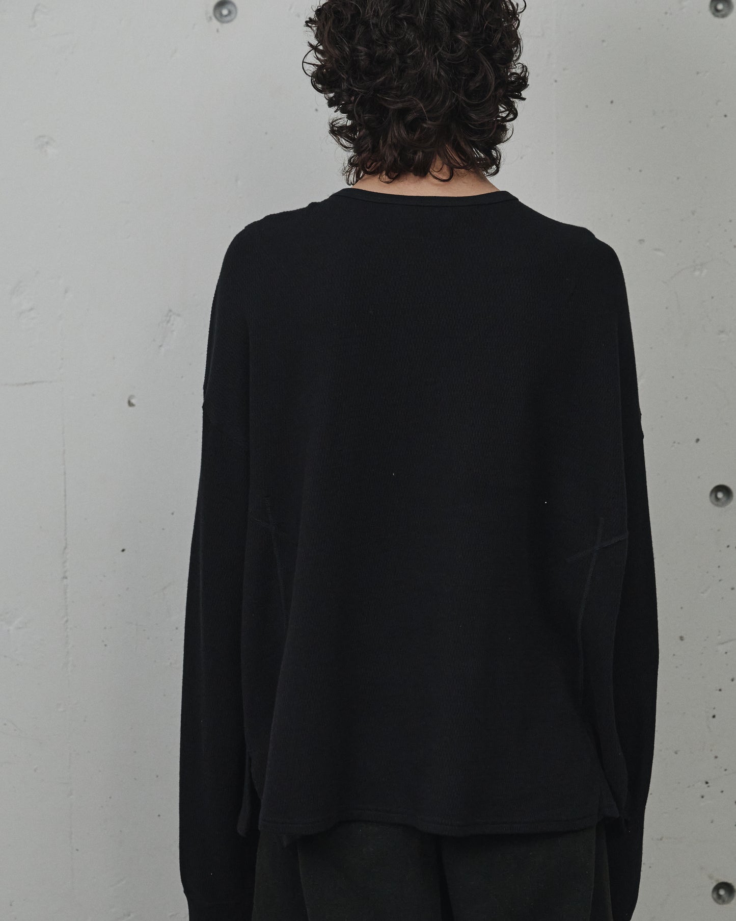 WAFFLE CREW NECK LS(BLACK)