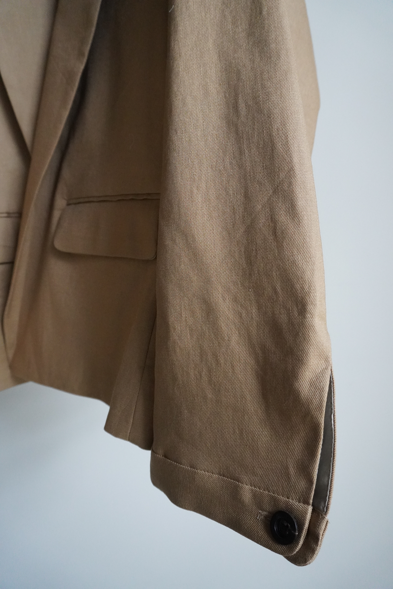 BUTTONLESS TAILORED JACKET(BEIGE)