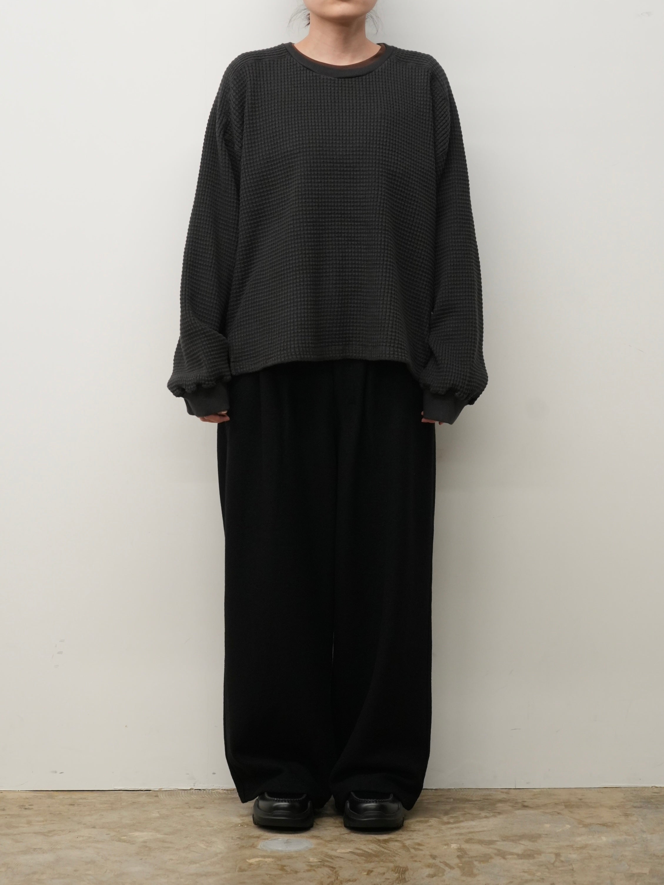 WOOL WIDE EASY TUCK SLACKS(BLACK) – ANCELLM