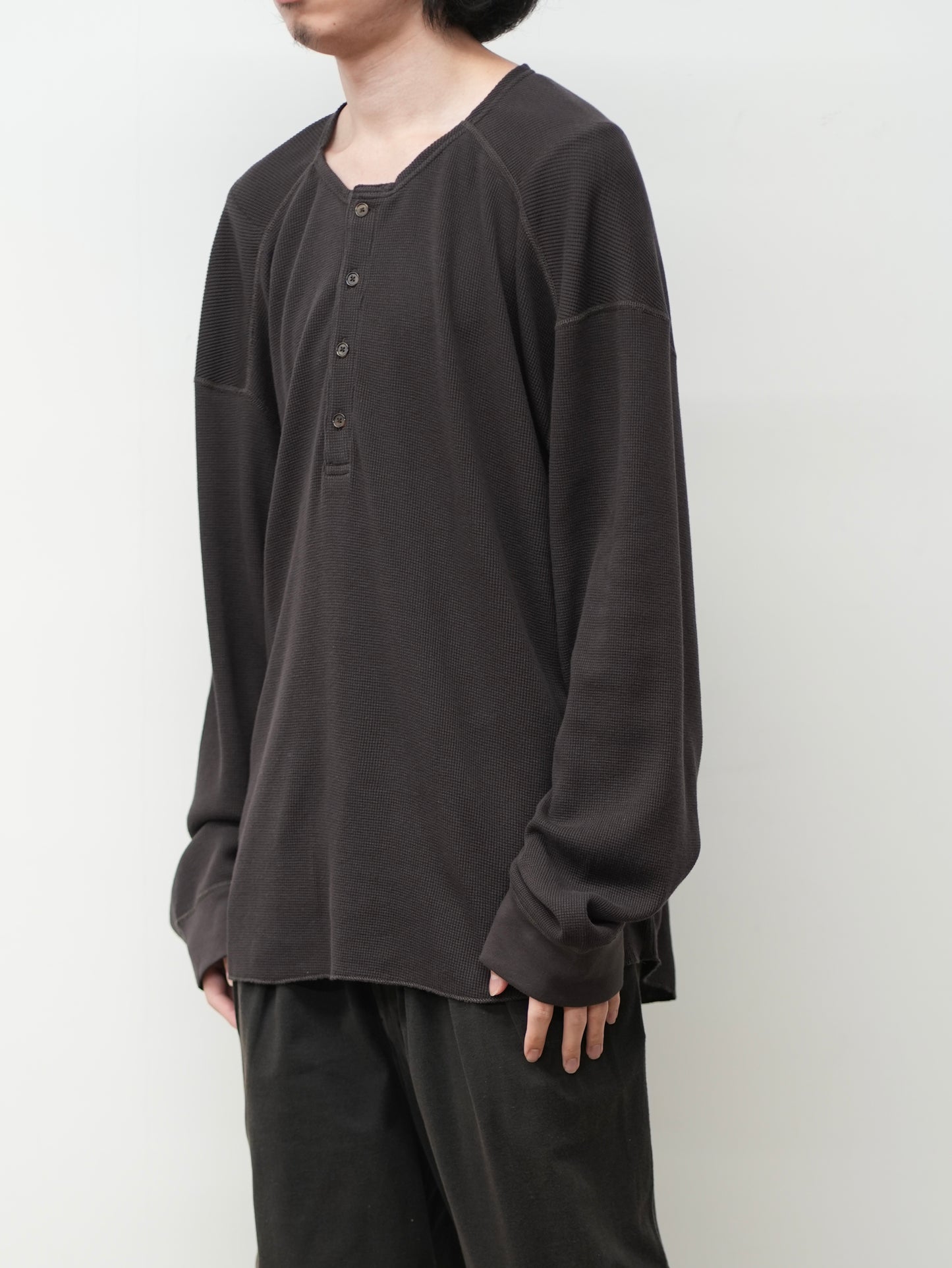 CA/C HENLEY LS(D.BROWN)