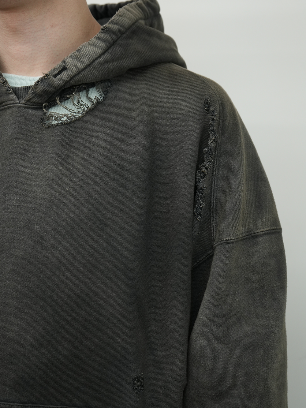 AGING CRASH HOODIE