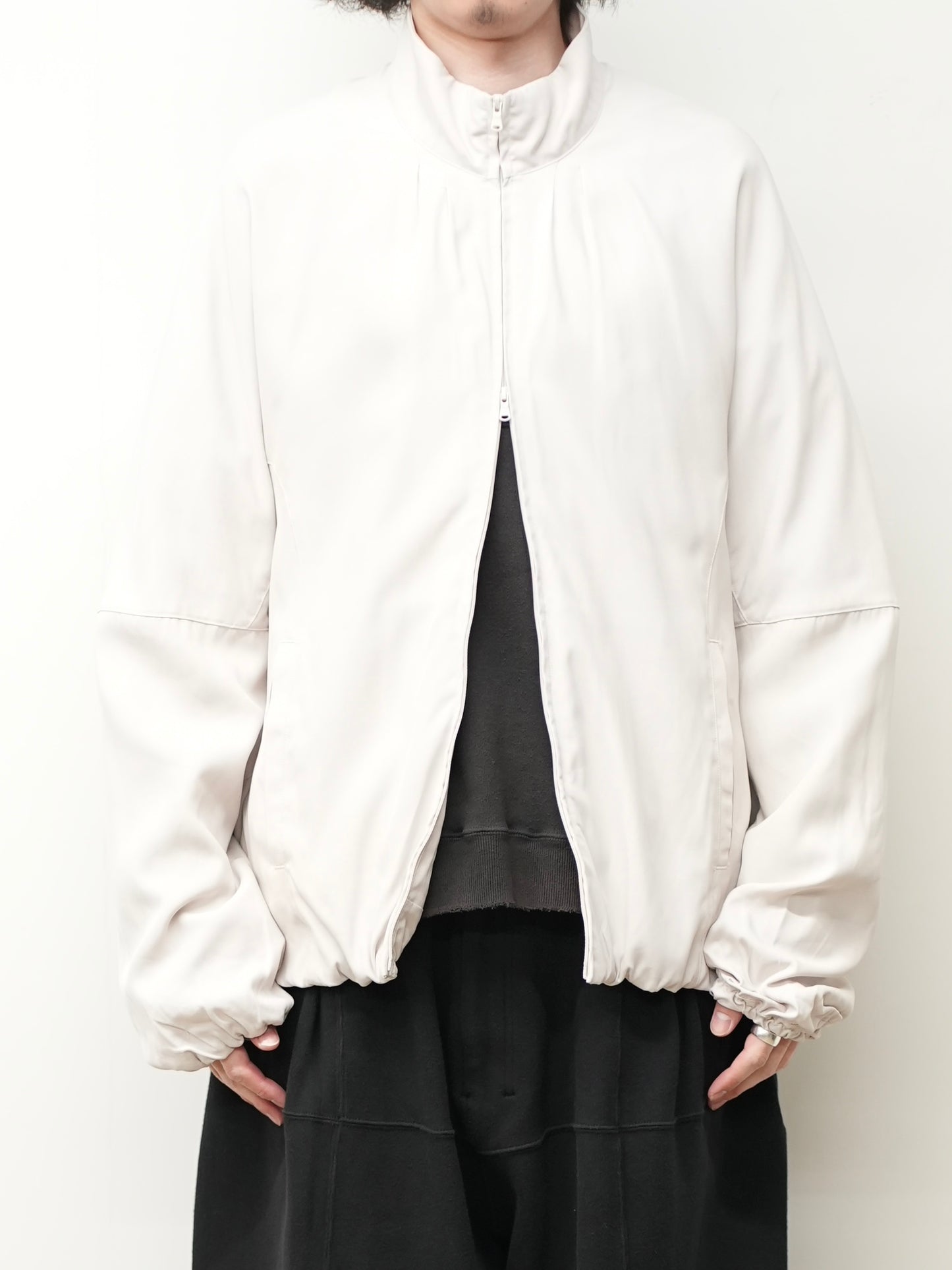TUCK KIMONO BLOUSON(D.WHITE)
